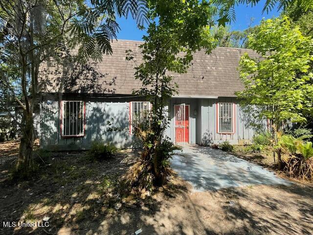 10411 Riverroad Drive