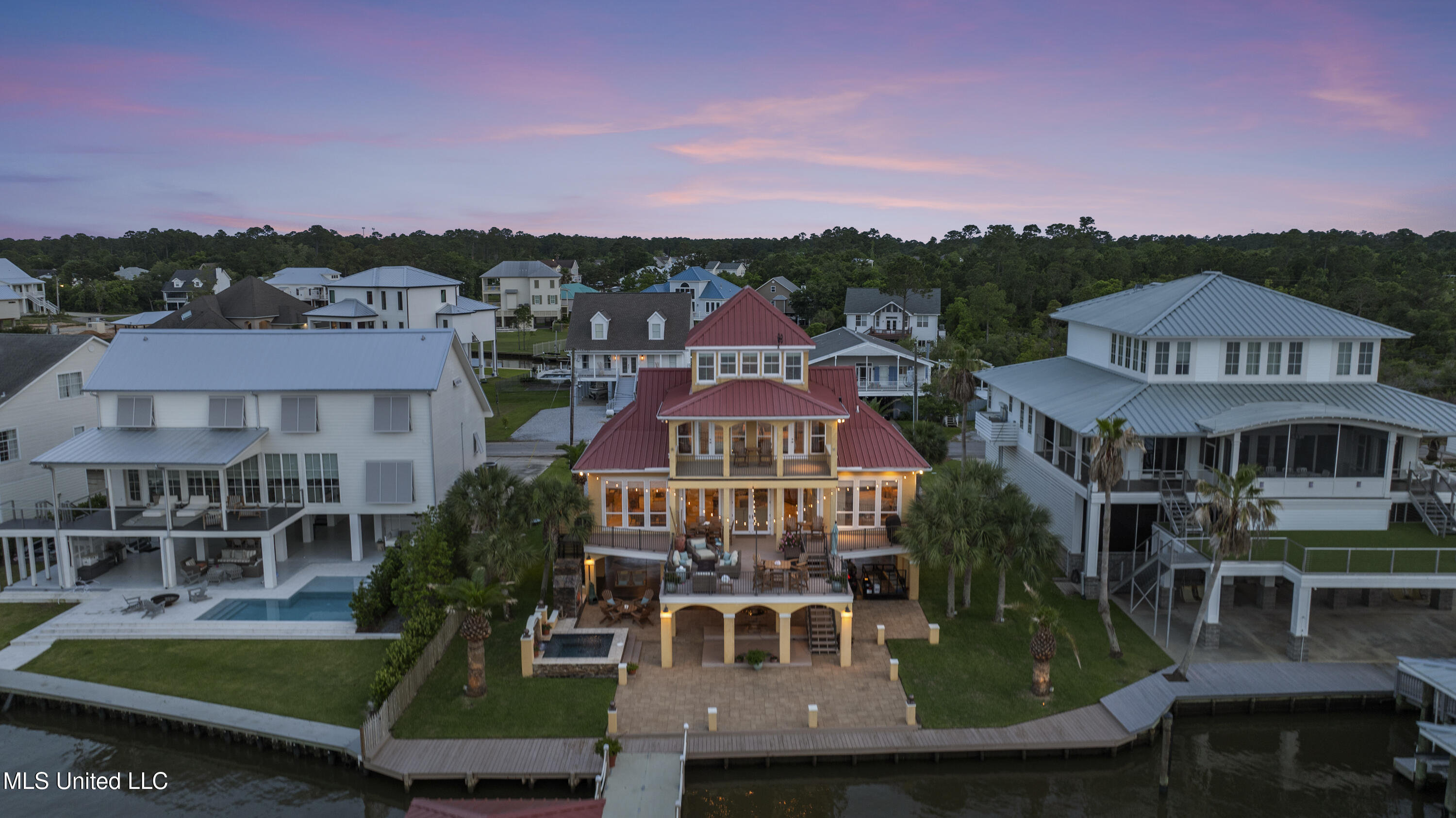 120 Sweetbay Drive