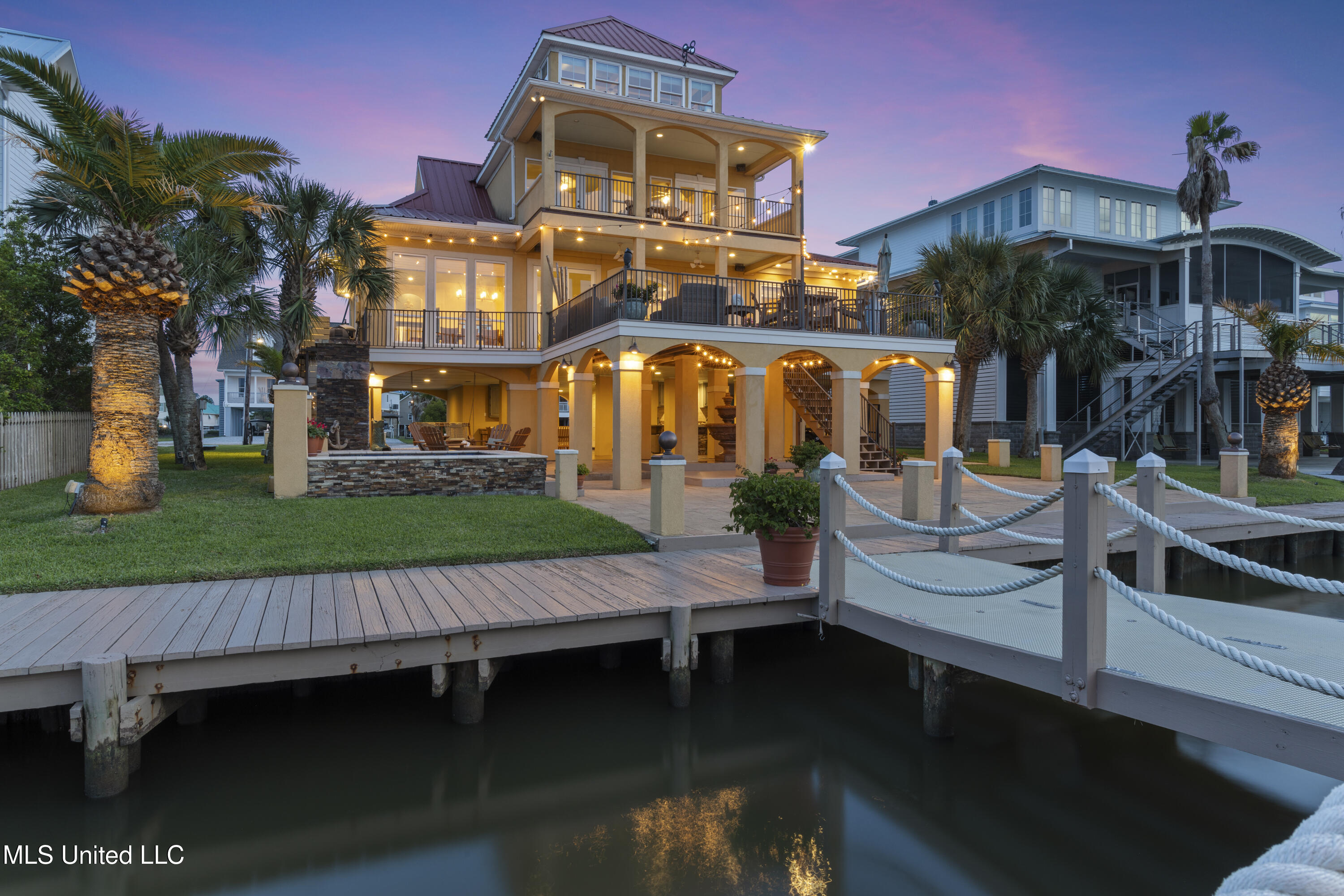 120 Sweetbay Drive