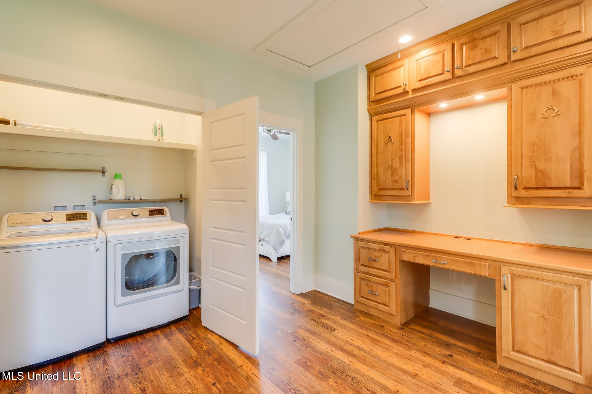 304 Ballentine Street