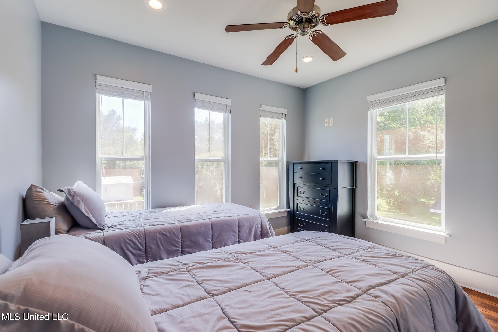 304 Ballentine Street