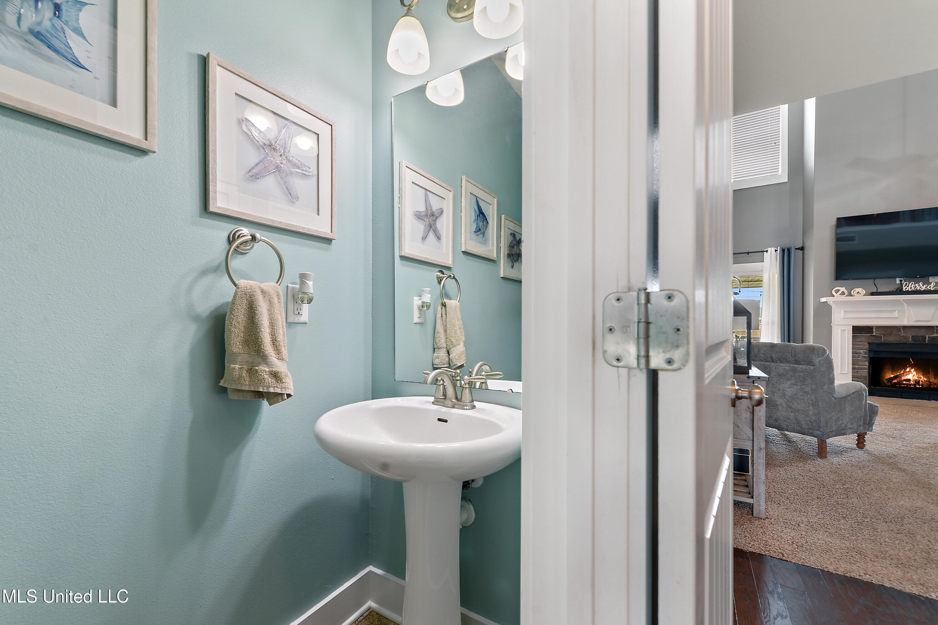 18225 Tulip Cove