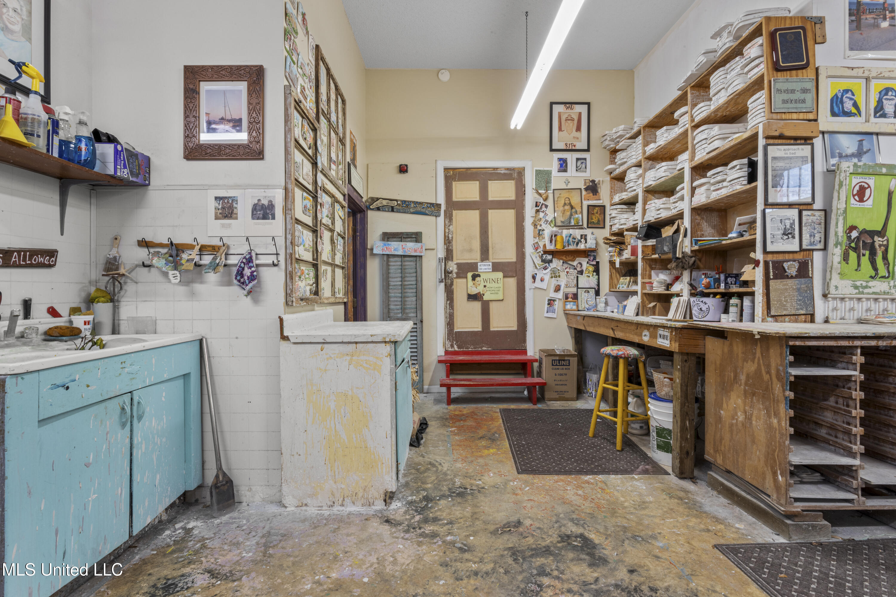 220 Main -105 South Toulme Street