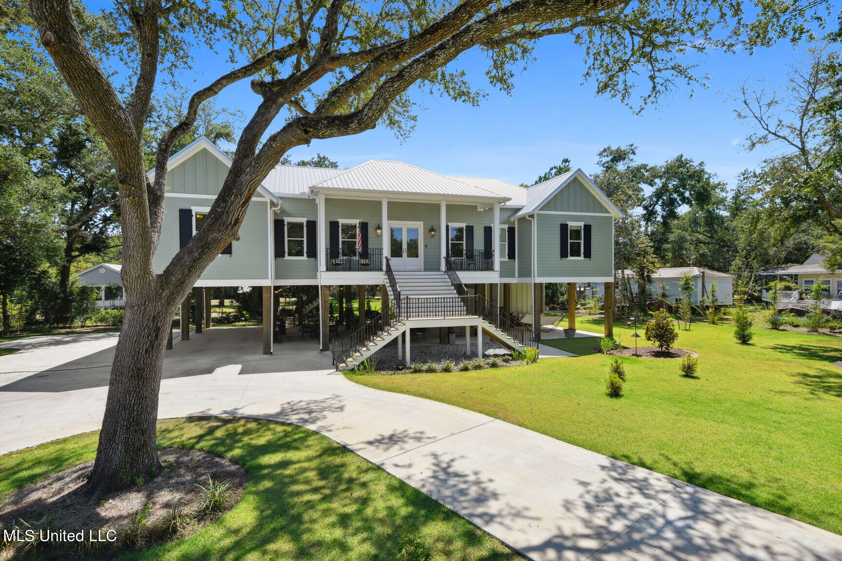 316 Leonhard Avenue