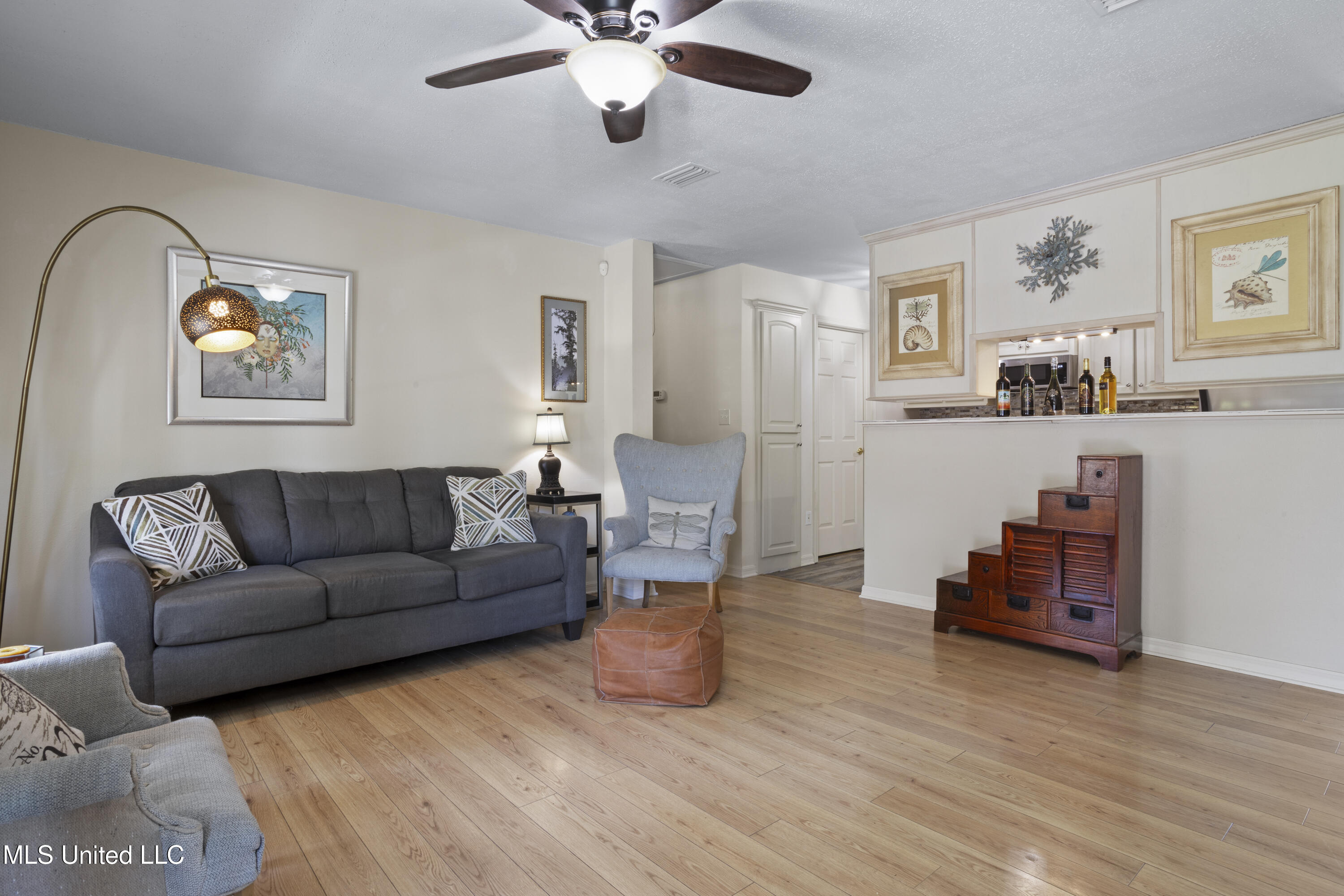 866 Washington Street