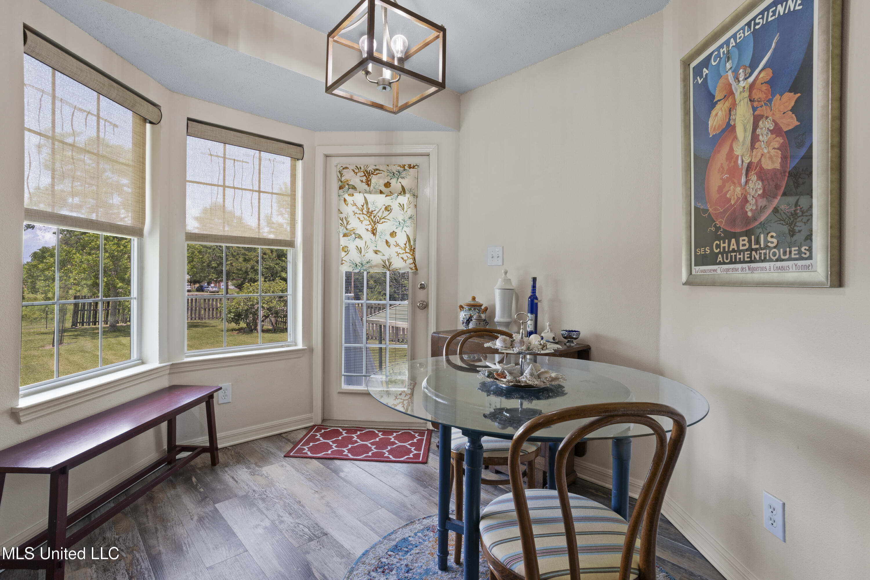 866 Washington Street