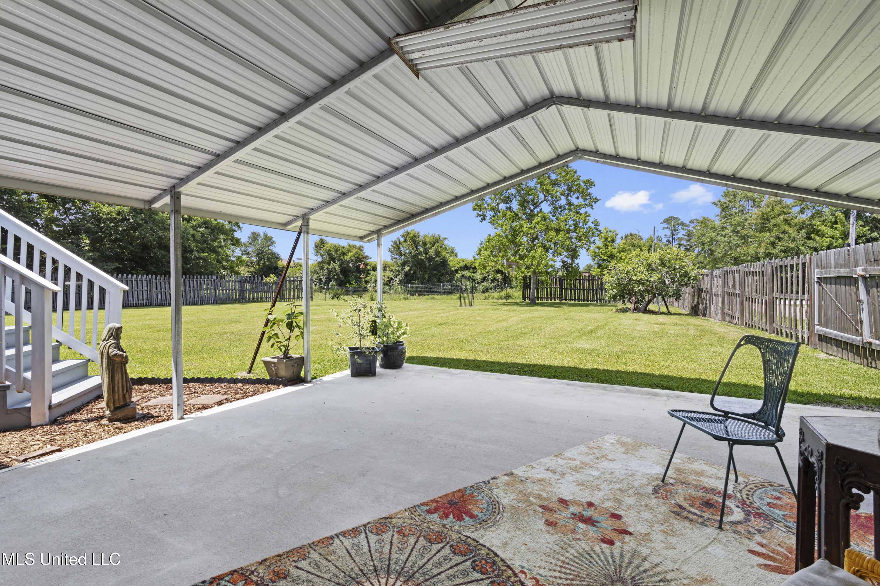 866 Washington Street