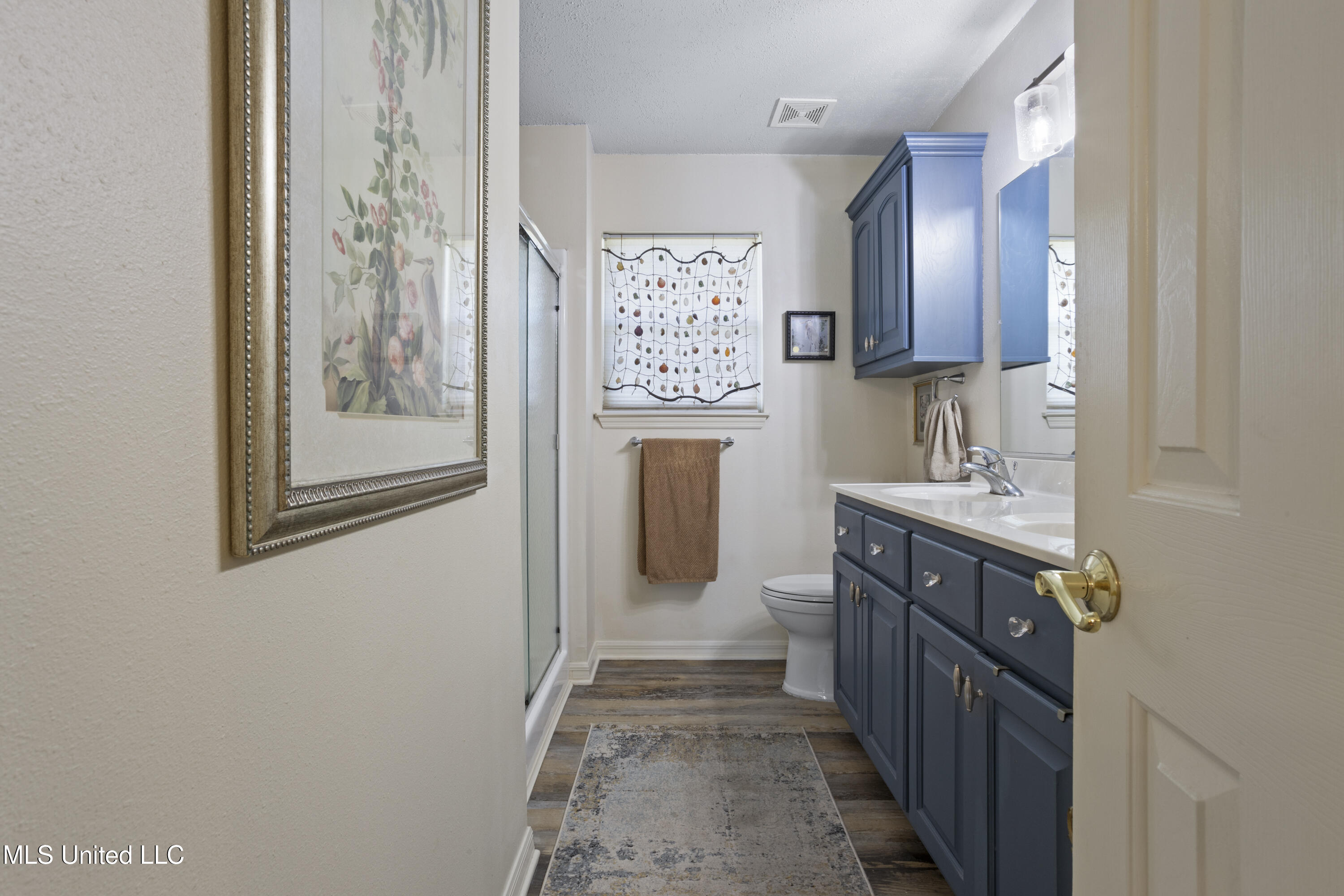 866 Washington Street