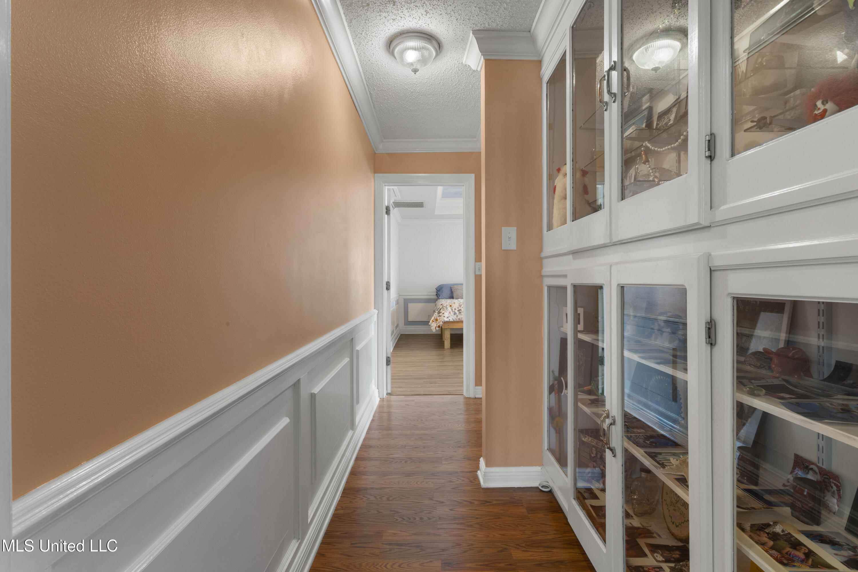 855 Dove Boulevard