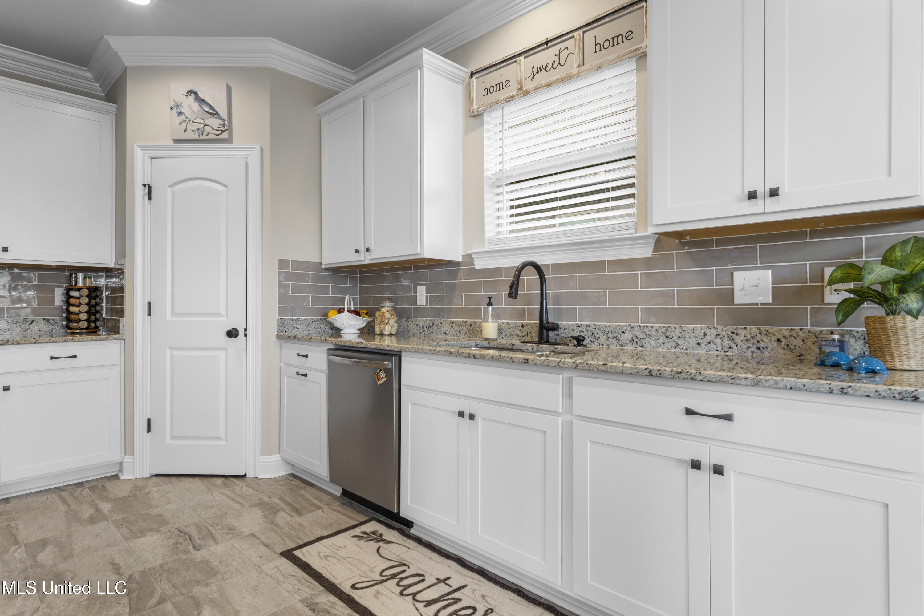 16424 Millsaps Avenue