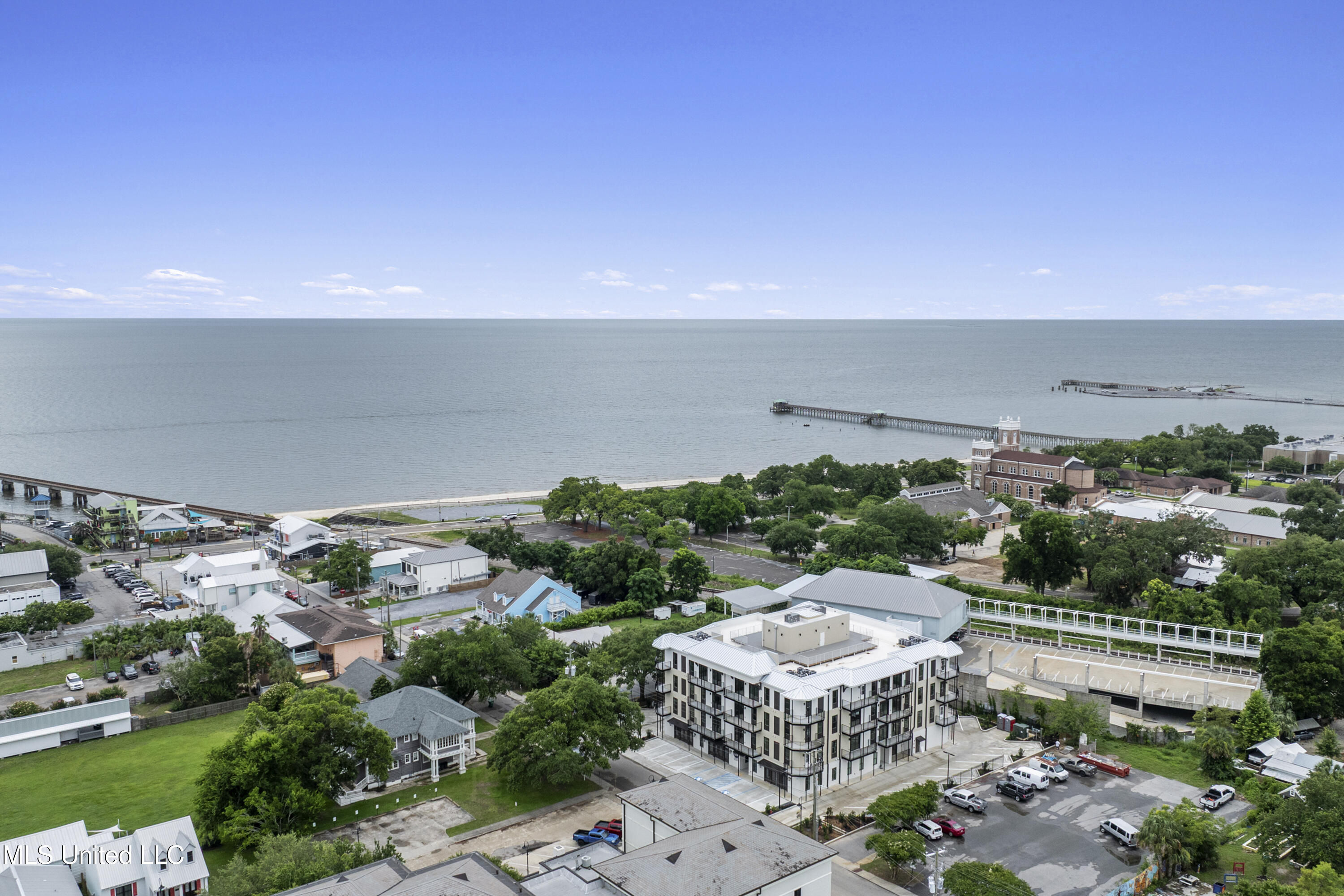 124 Court Unit #206 Street, 206