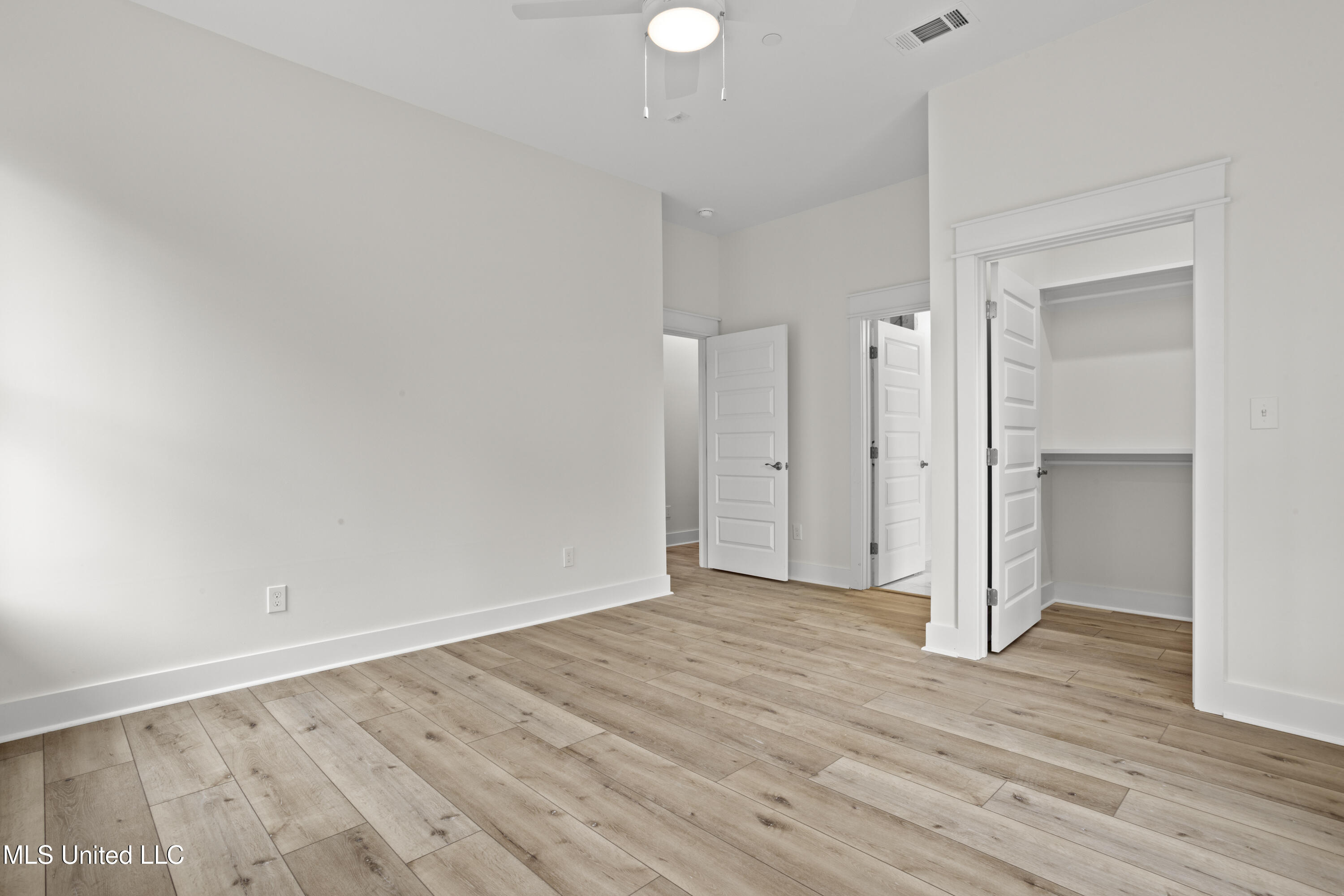 124 Court Unit#302 Street