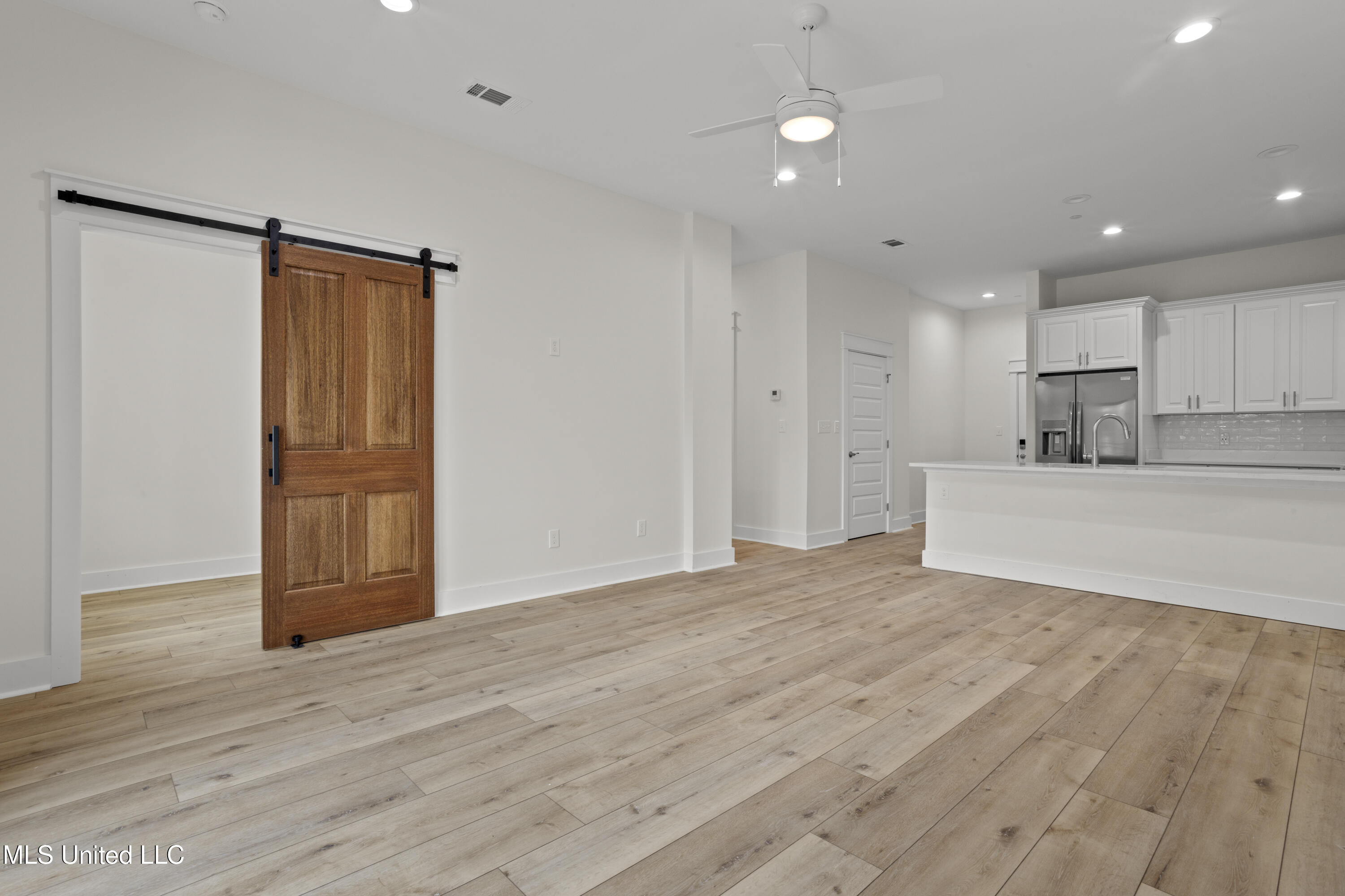 124 Court Unit#302 Street