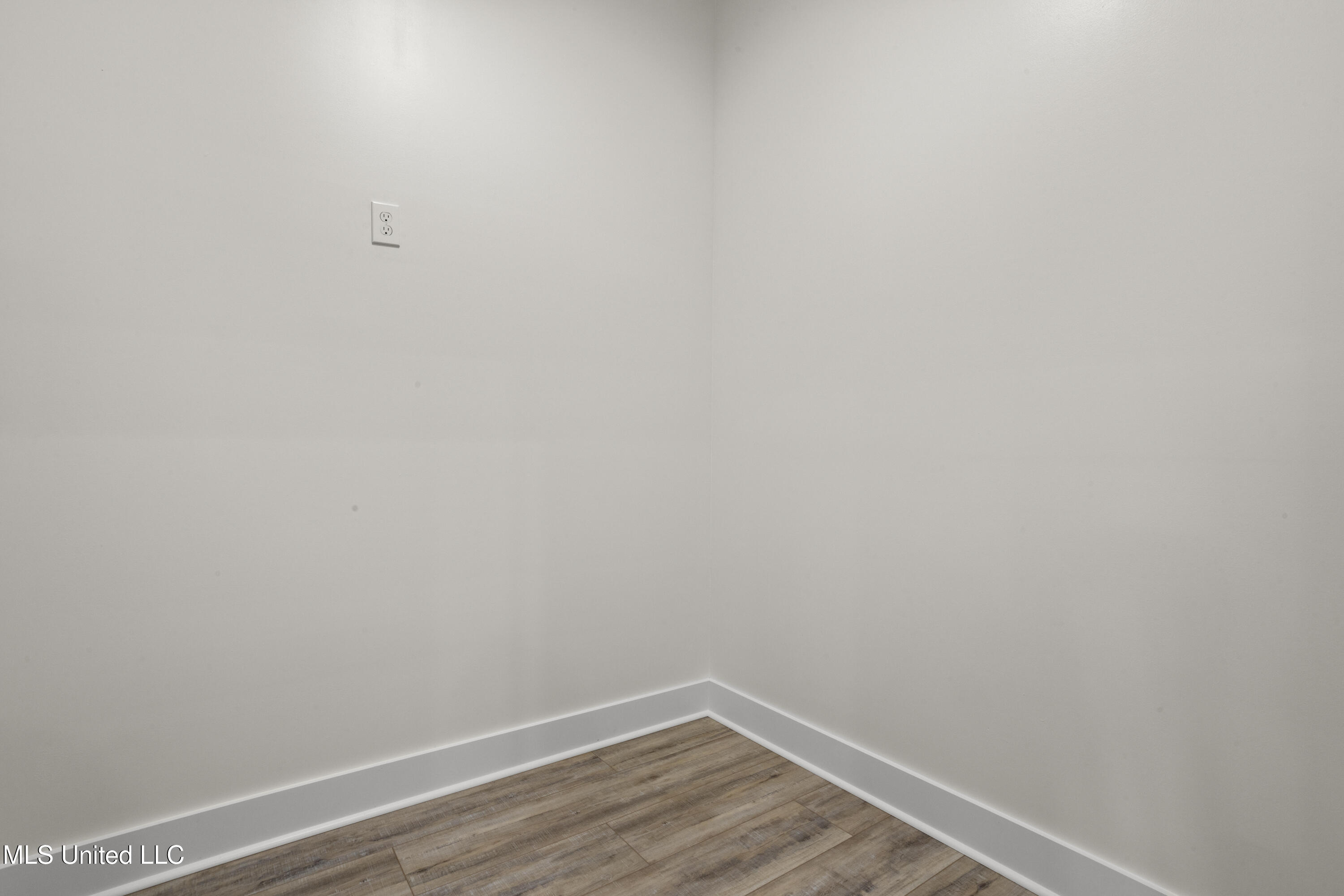 124 Court Unit #207 Street
