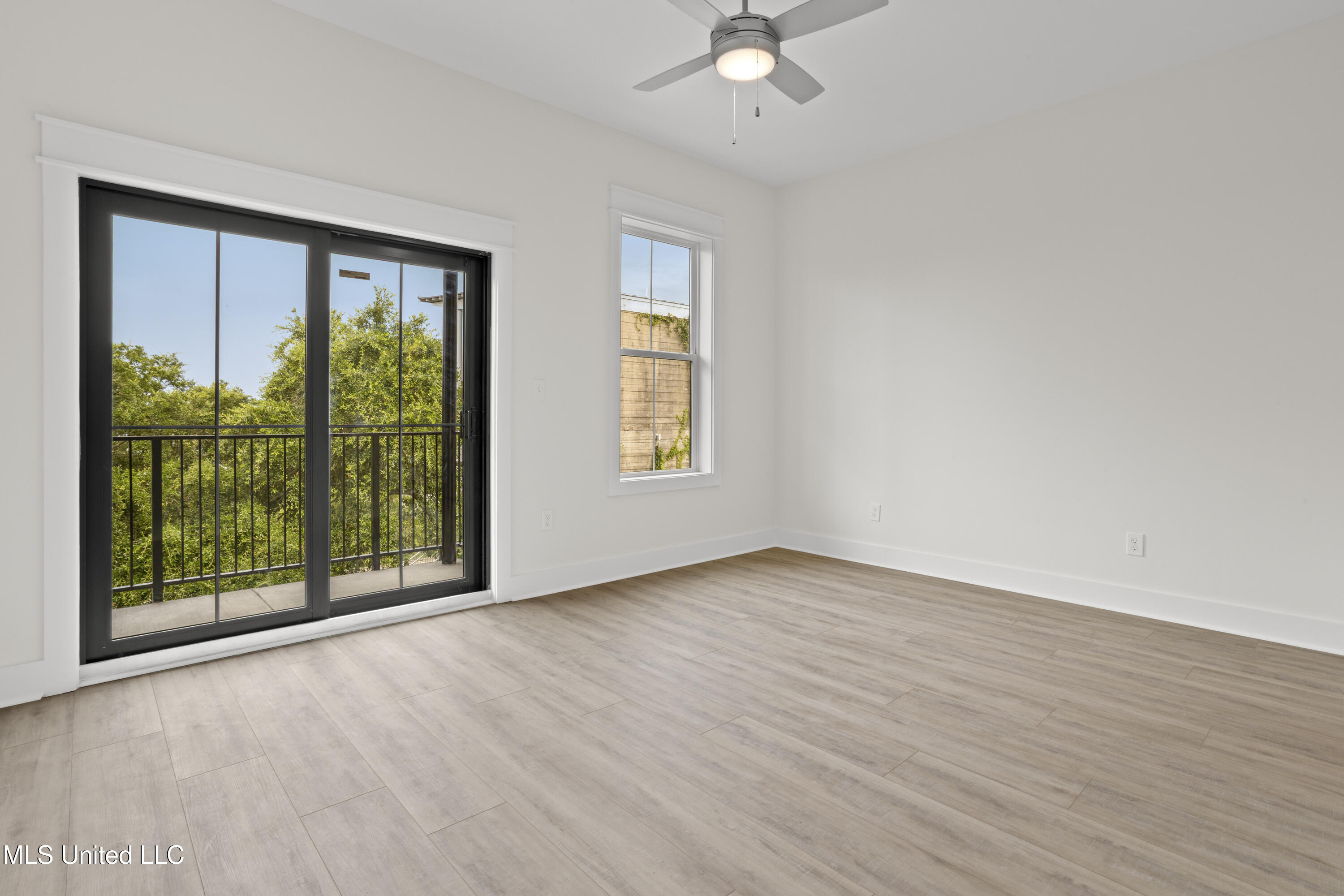 124 Court Unit #207 Street