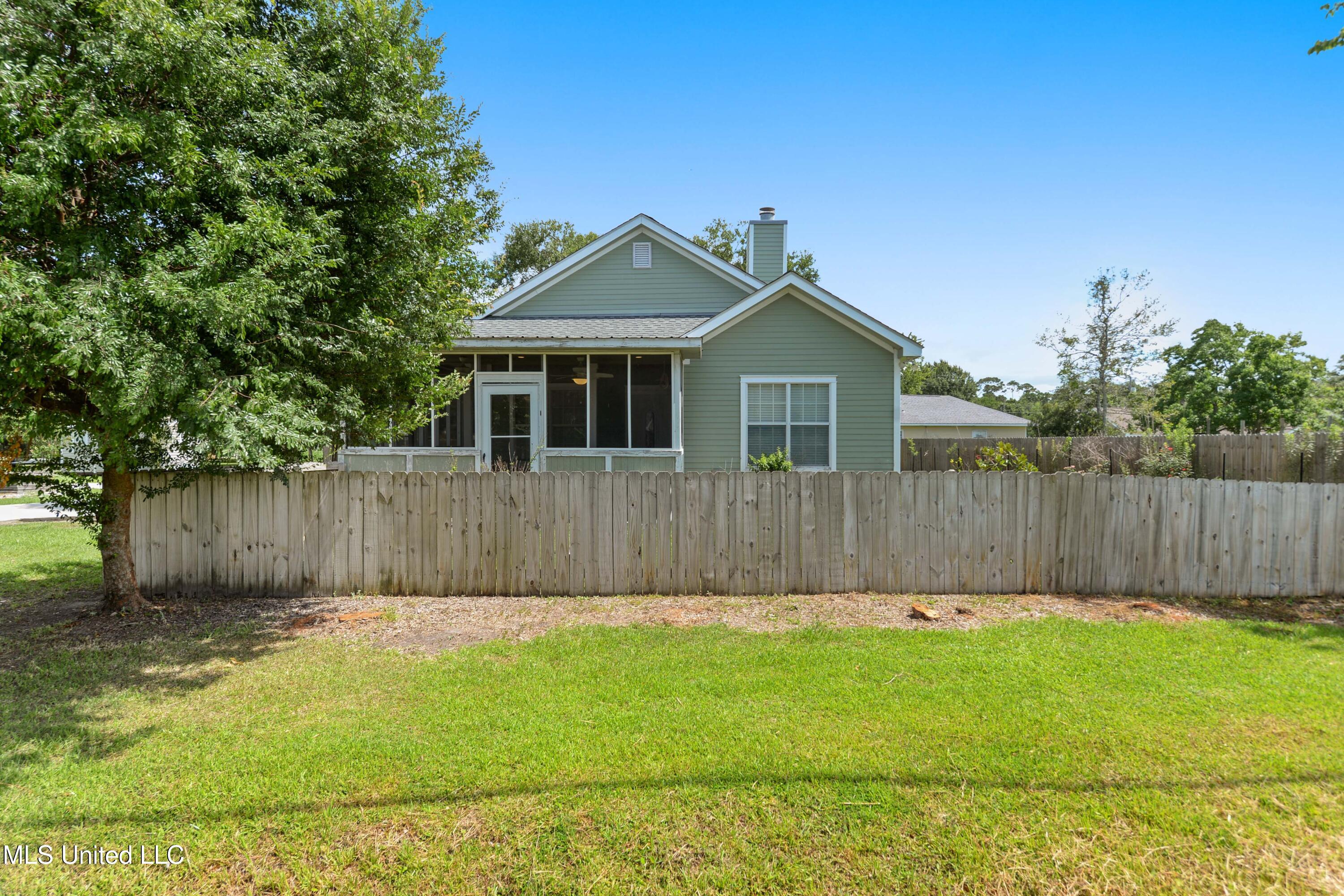 241 Bismark Street