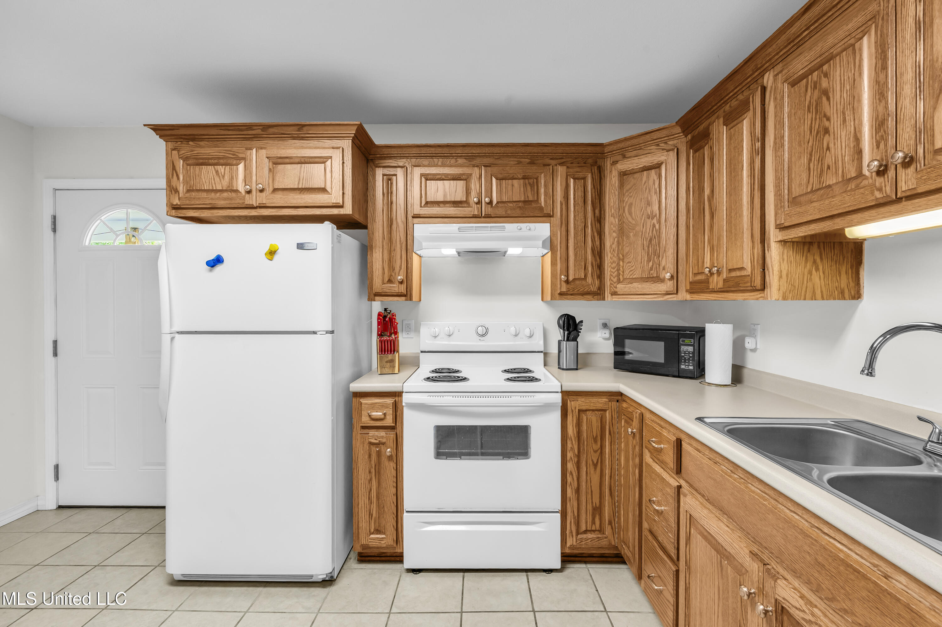 10105 /10107 Tigris Street