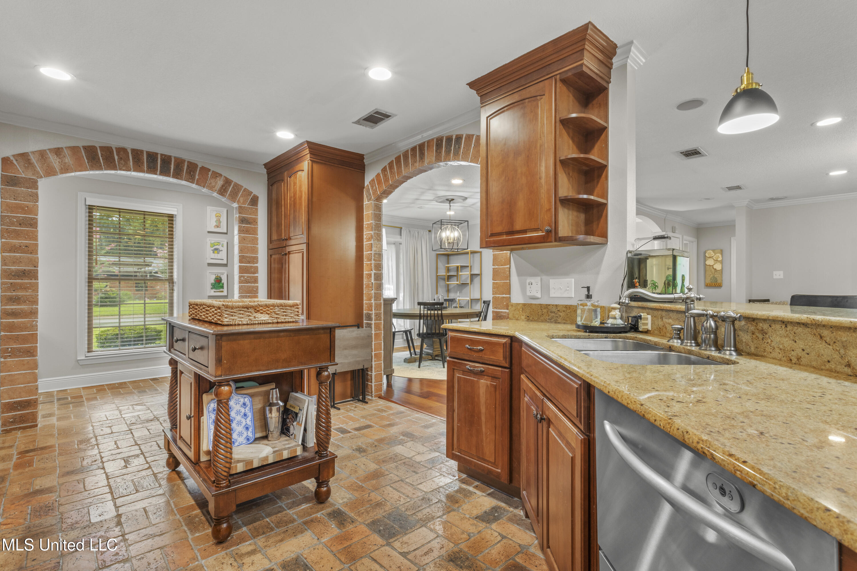104 Driftwood Drive