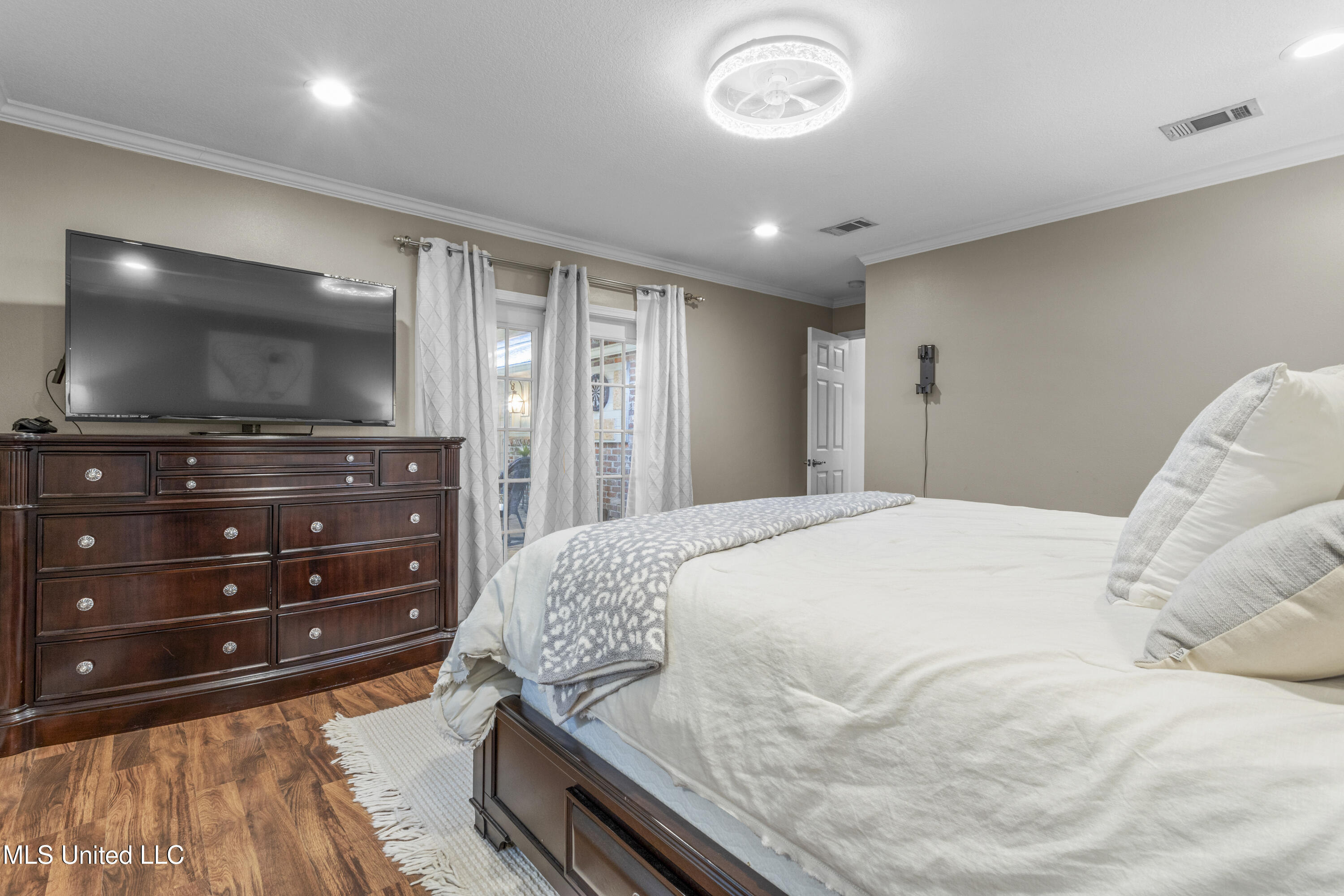 104 Driftwood Drive