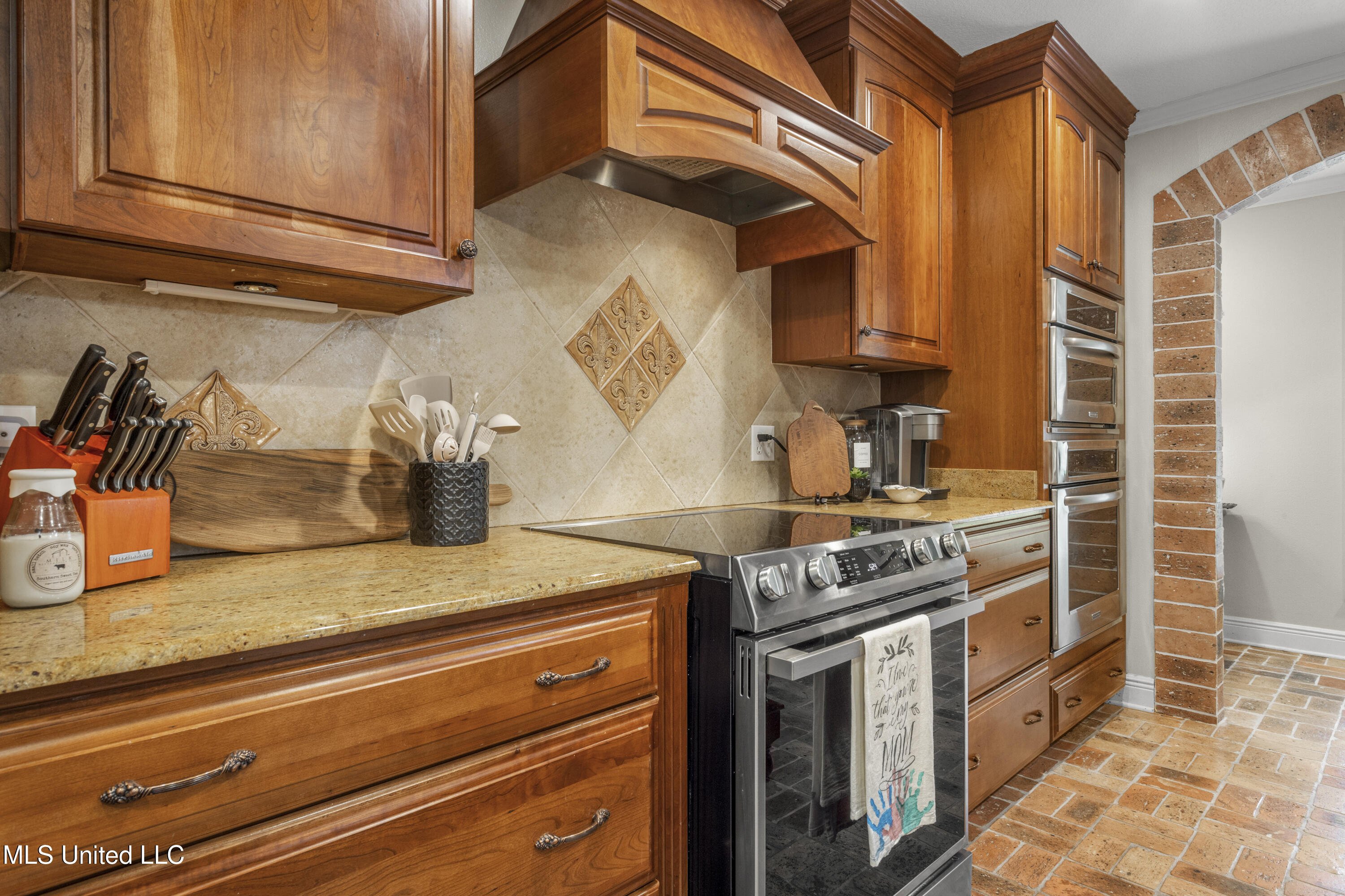 104 Driftwood Drive