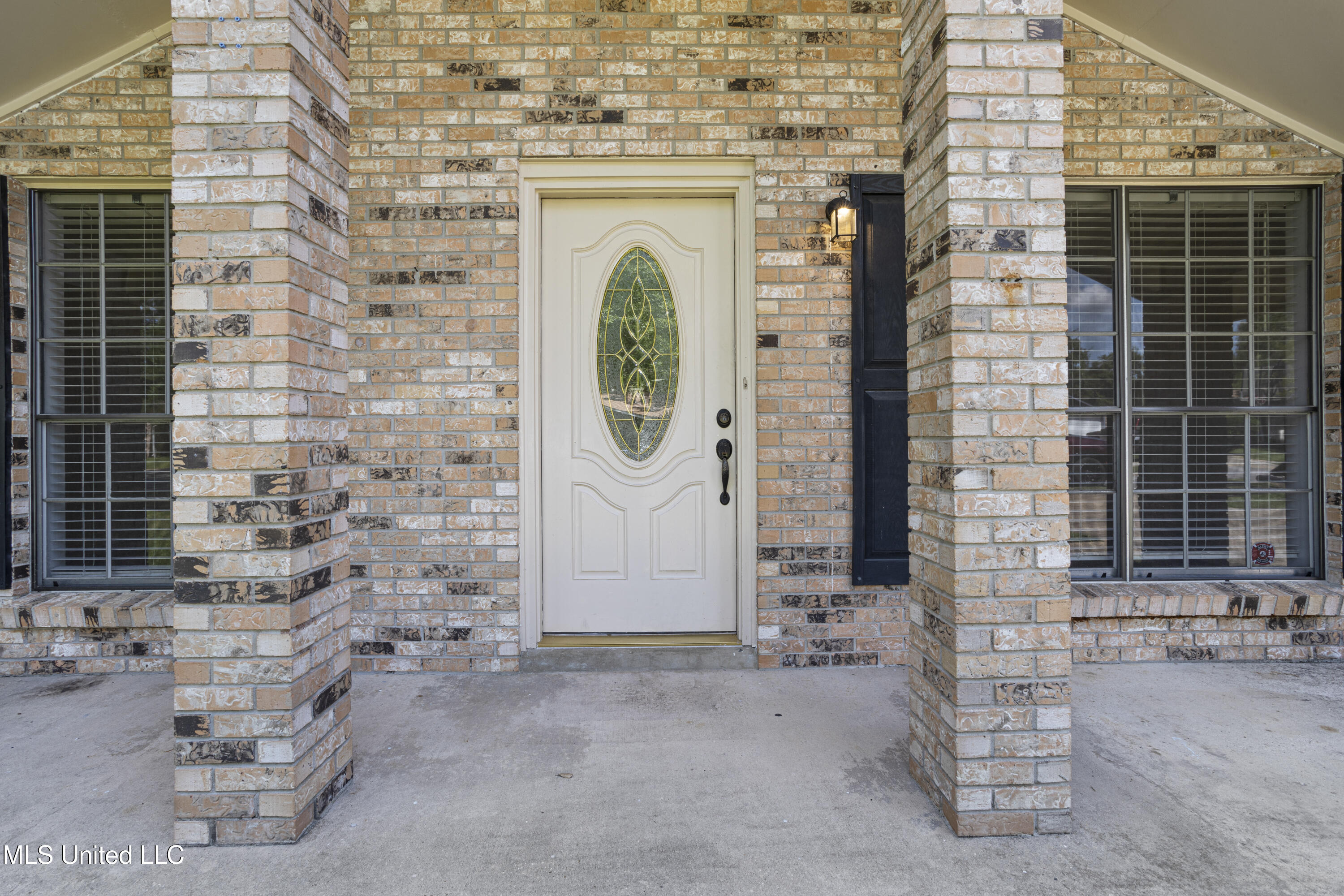 309 Jamaica Drive