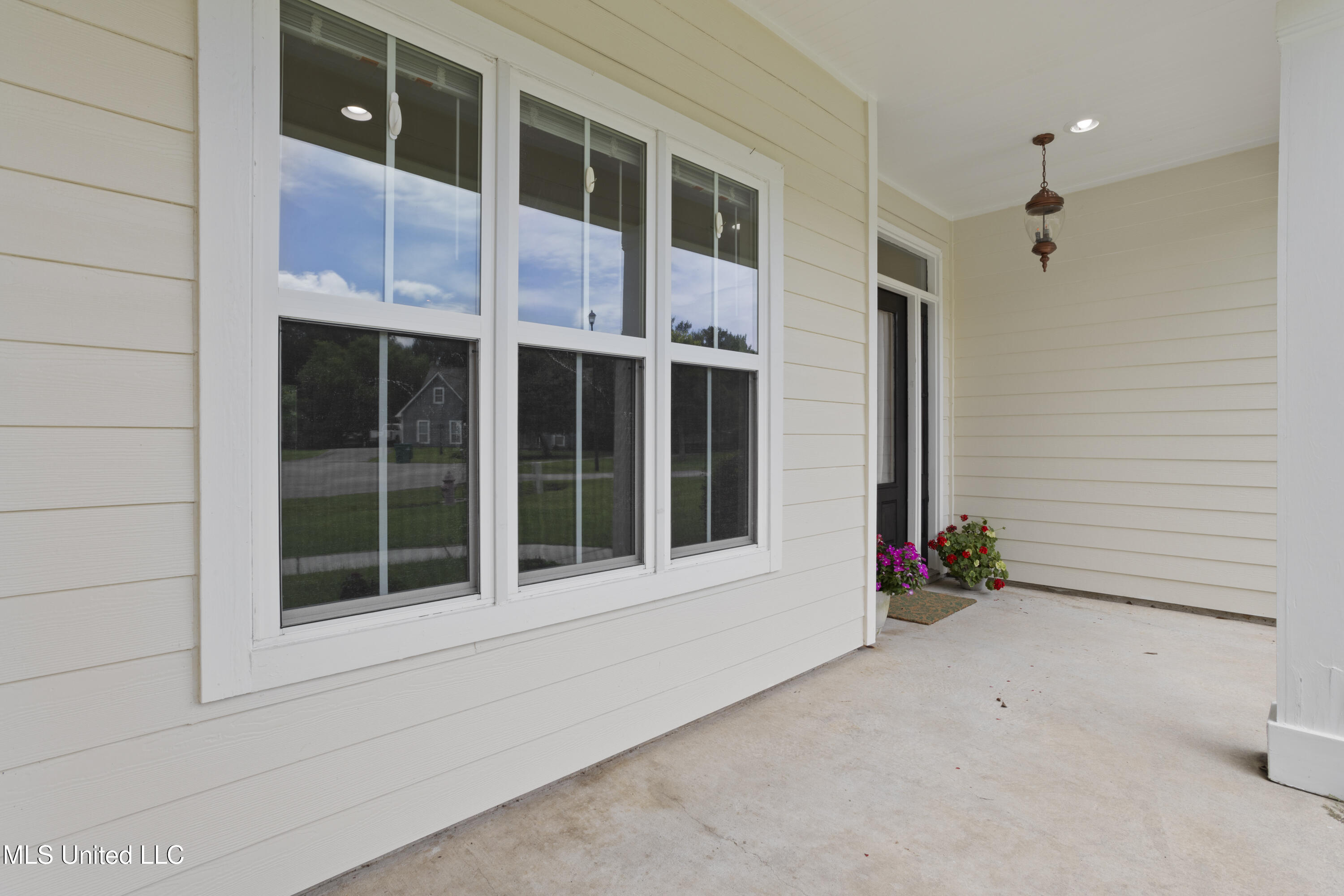 607 Taylor Trail
