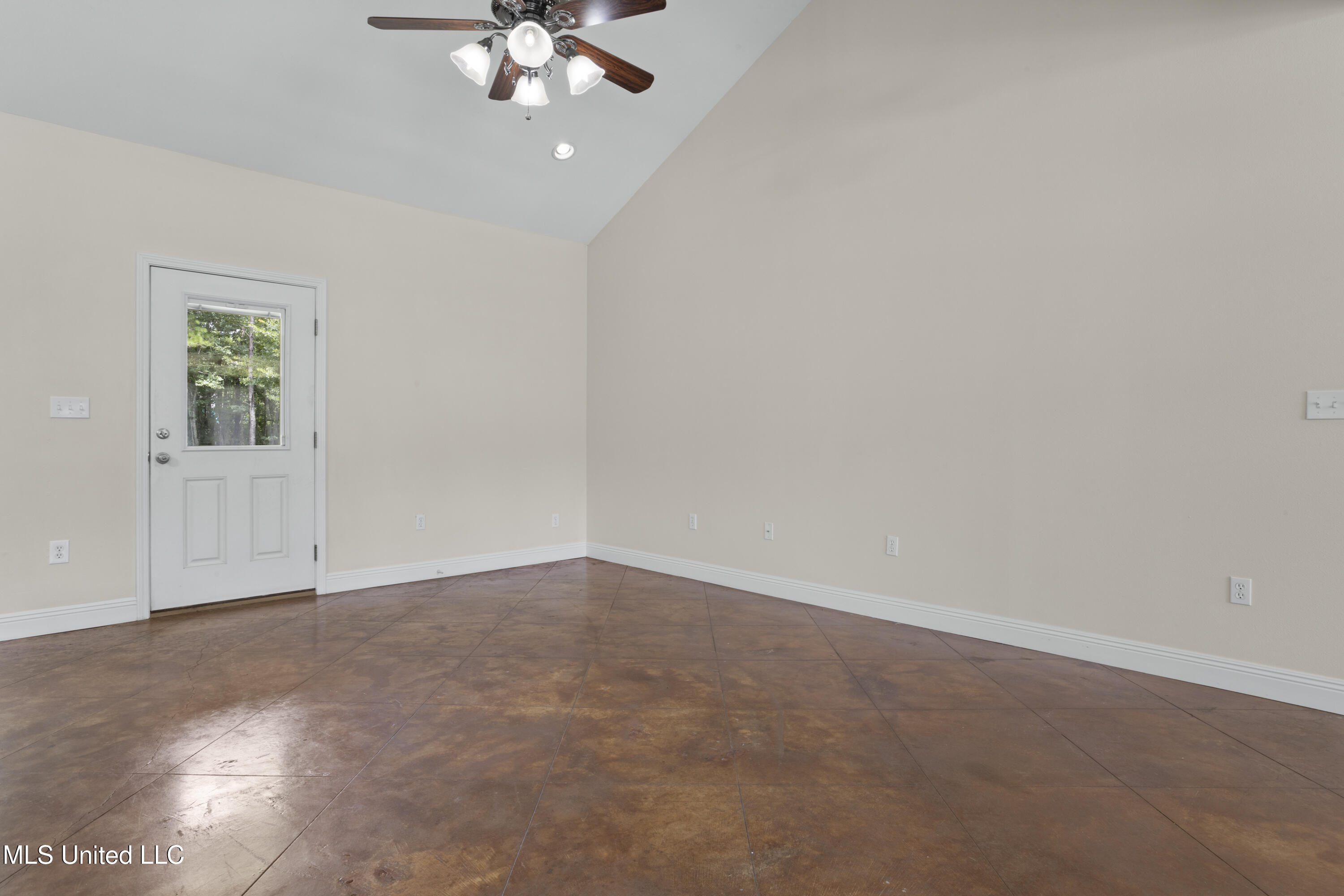 607 Taylor Trail