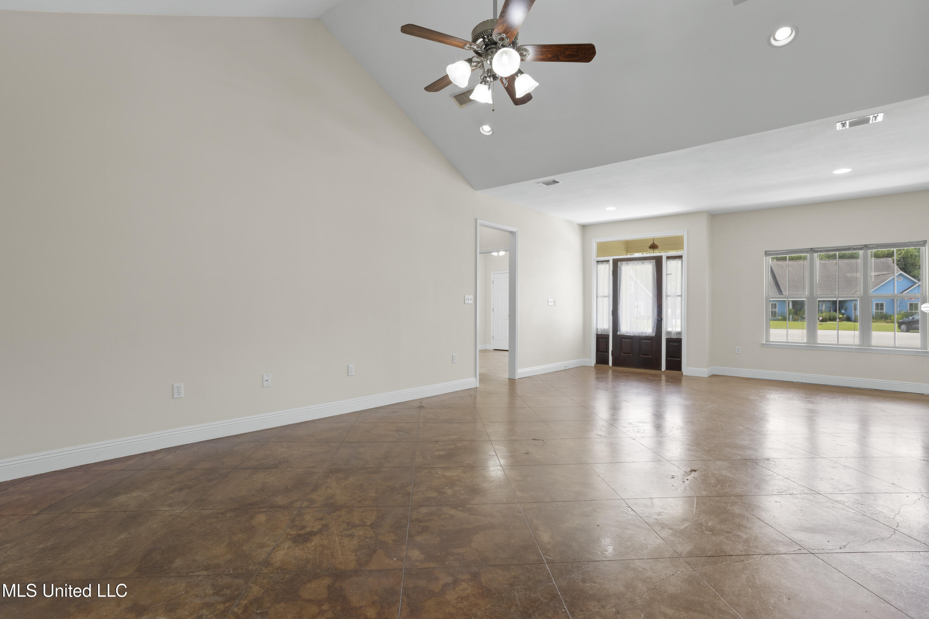 607 Taylor Trail