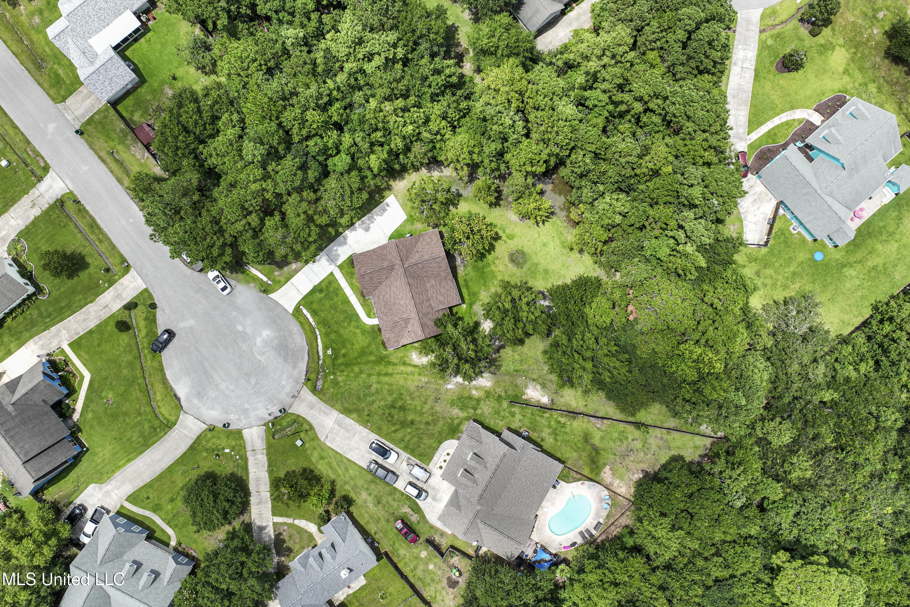 607 Taylor Trail