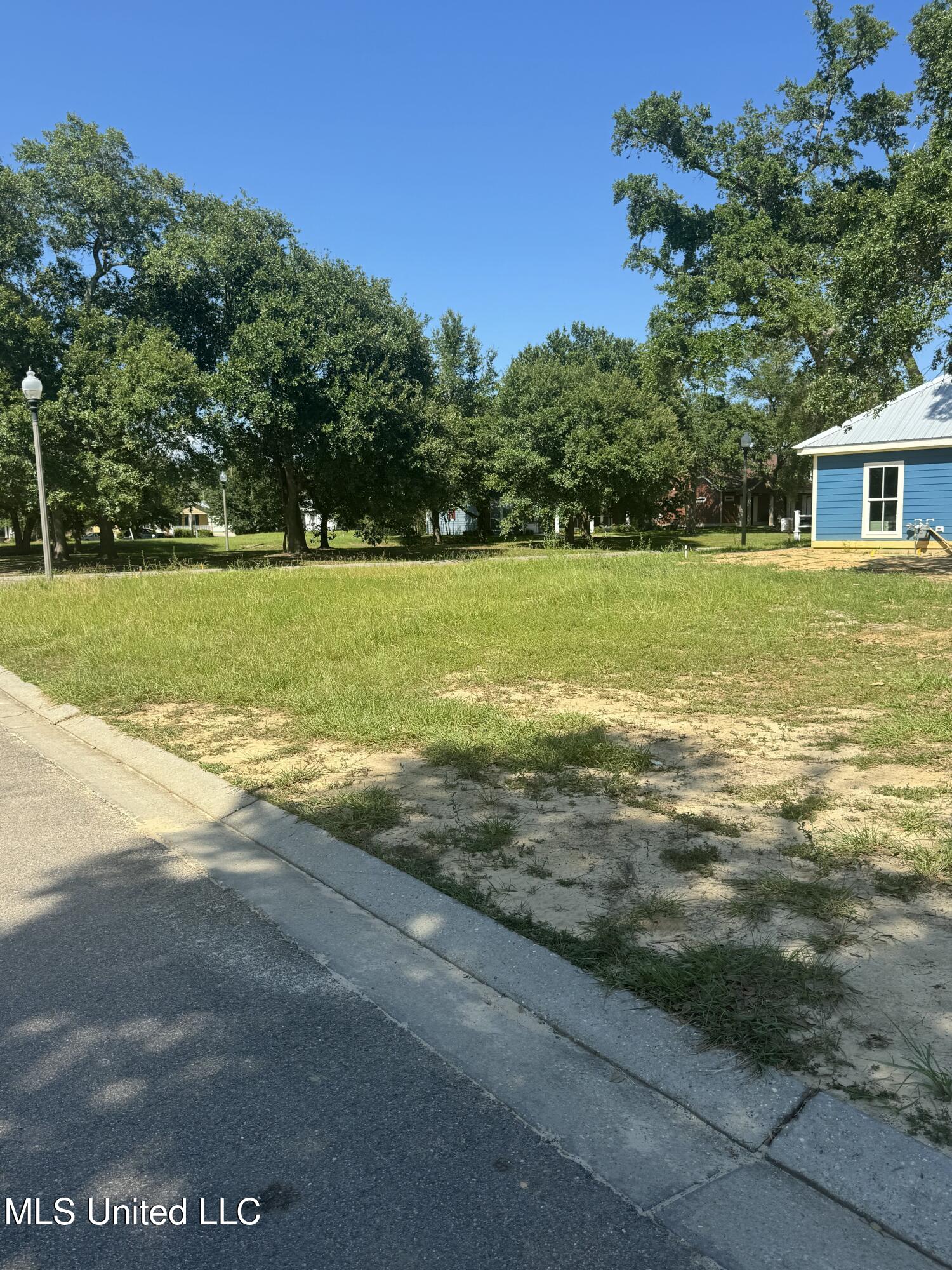 513 Thomas Sheilds Boulevard