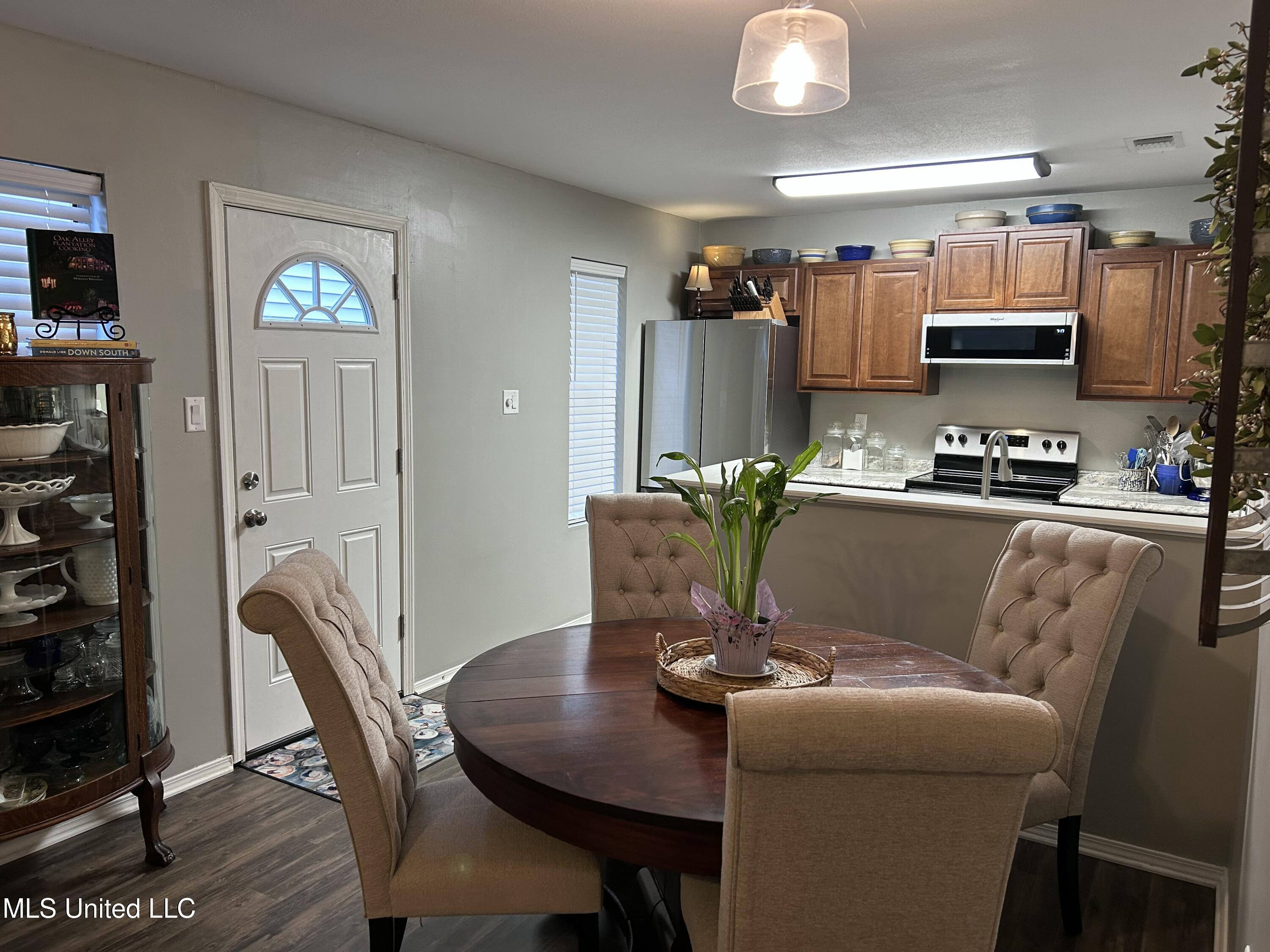 12301 Windward Drive