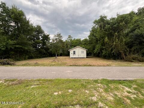 1314 Dubuc Lane