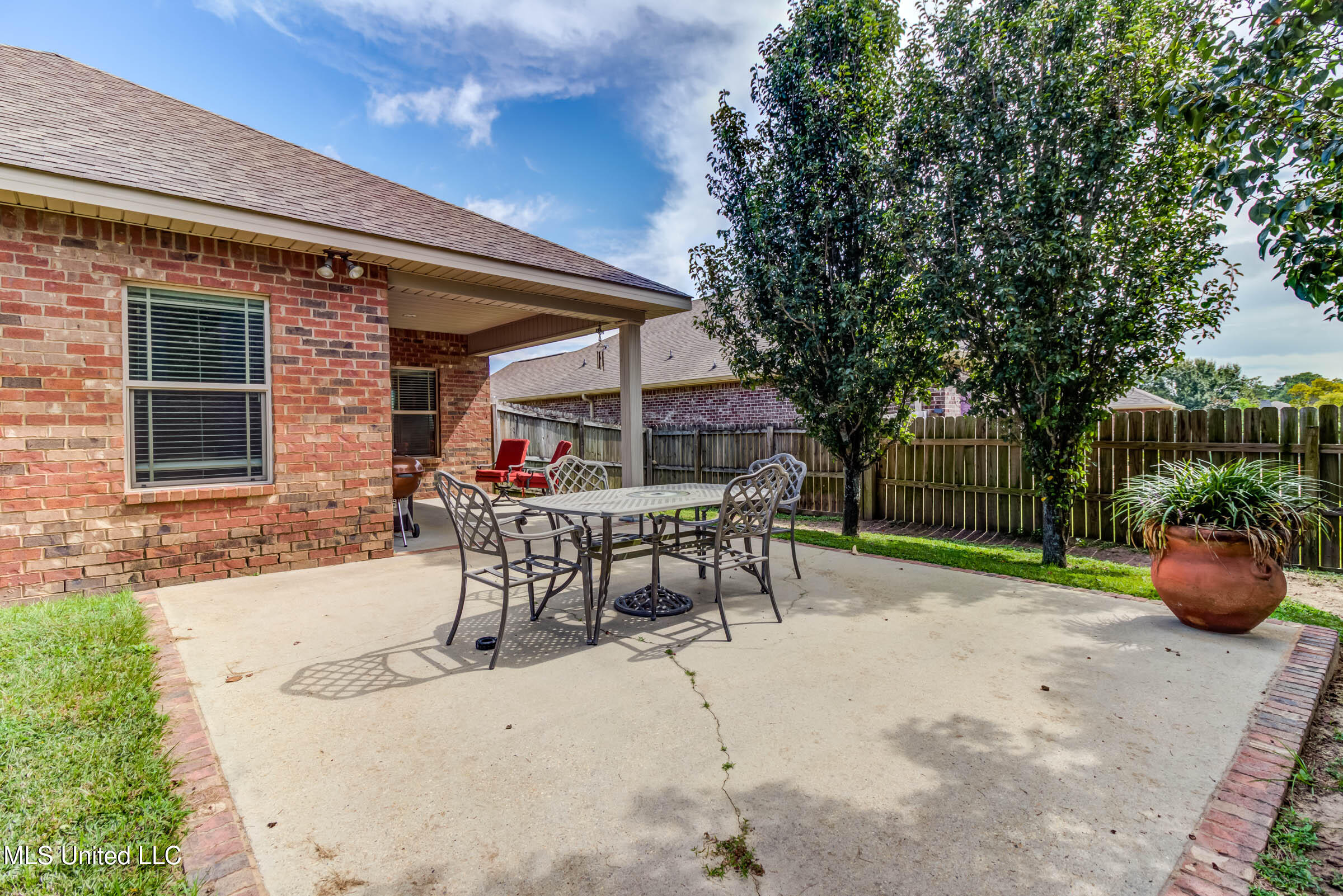 20021 Windance West Drive