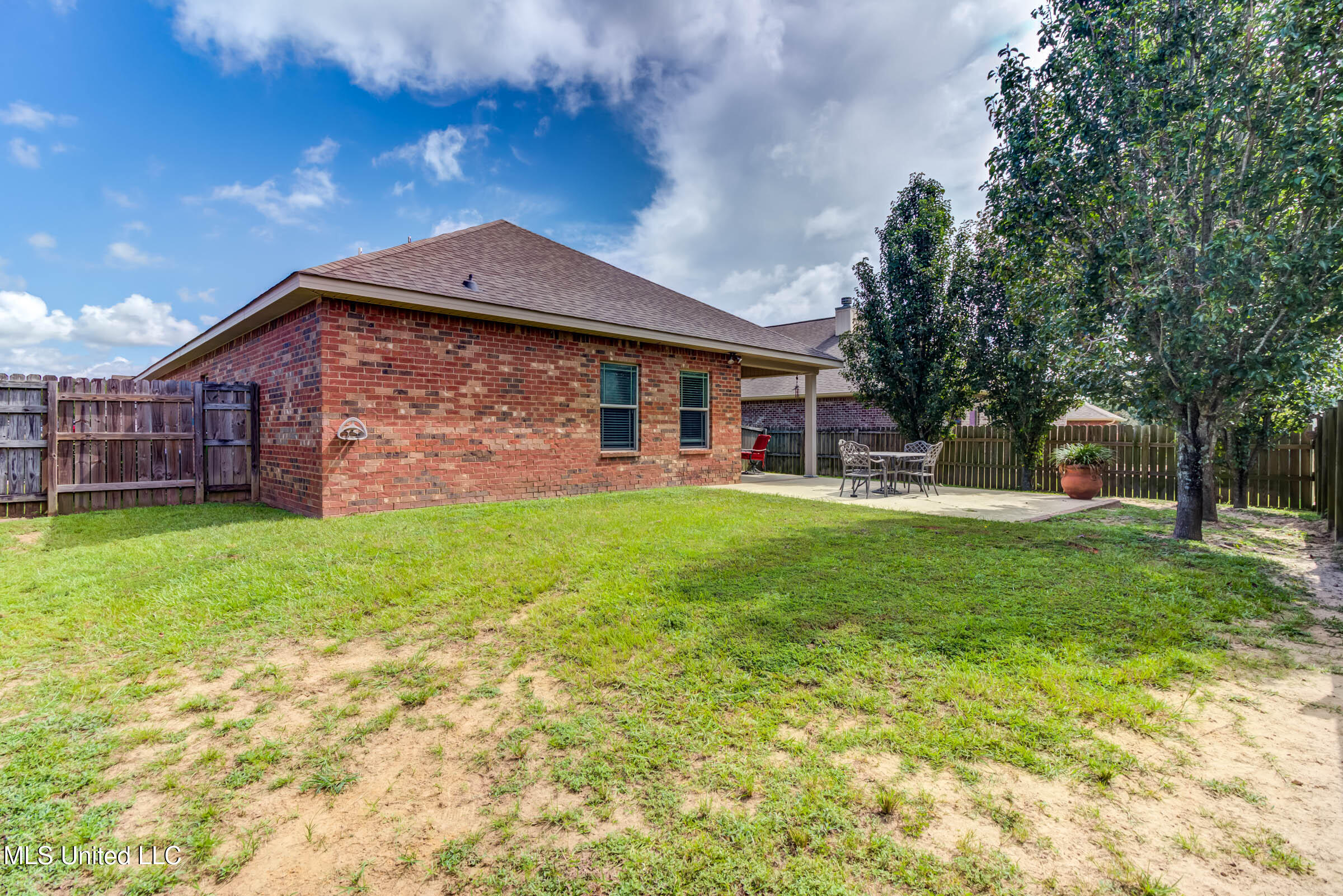 20021 Windance West Drive