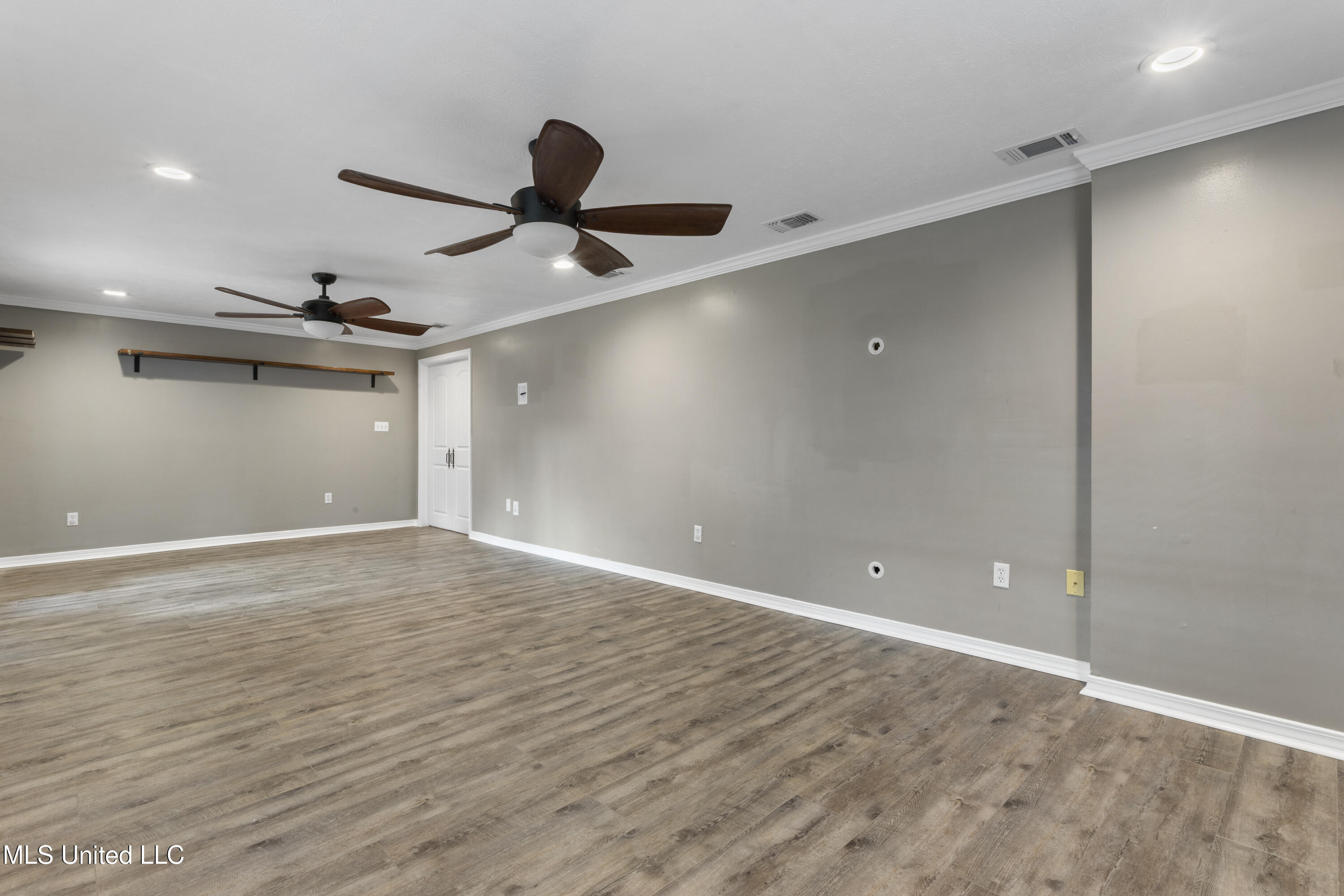 103 Barcelona Court