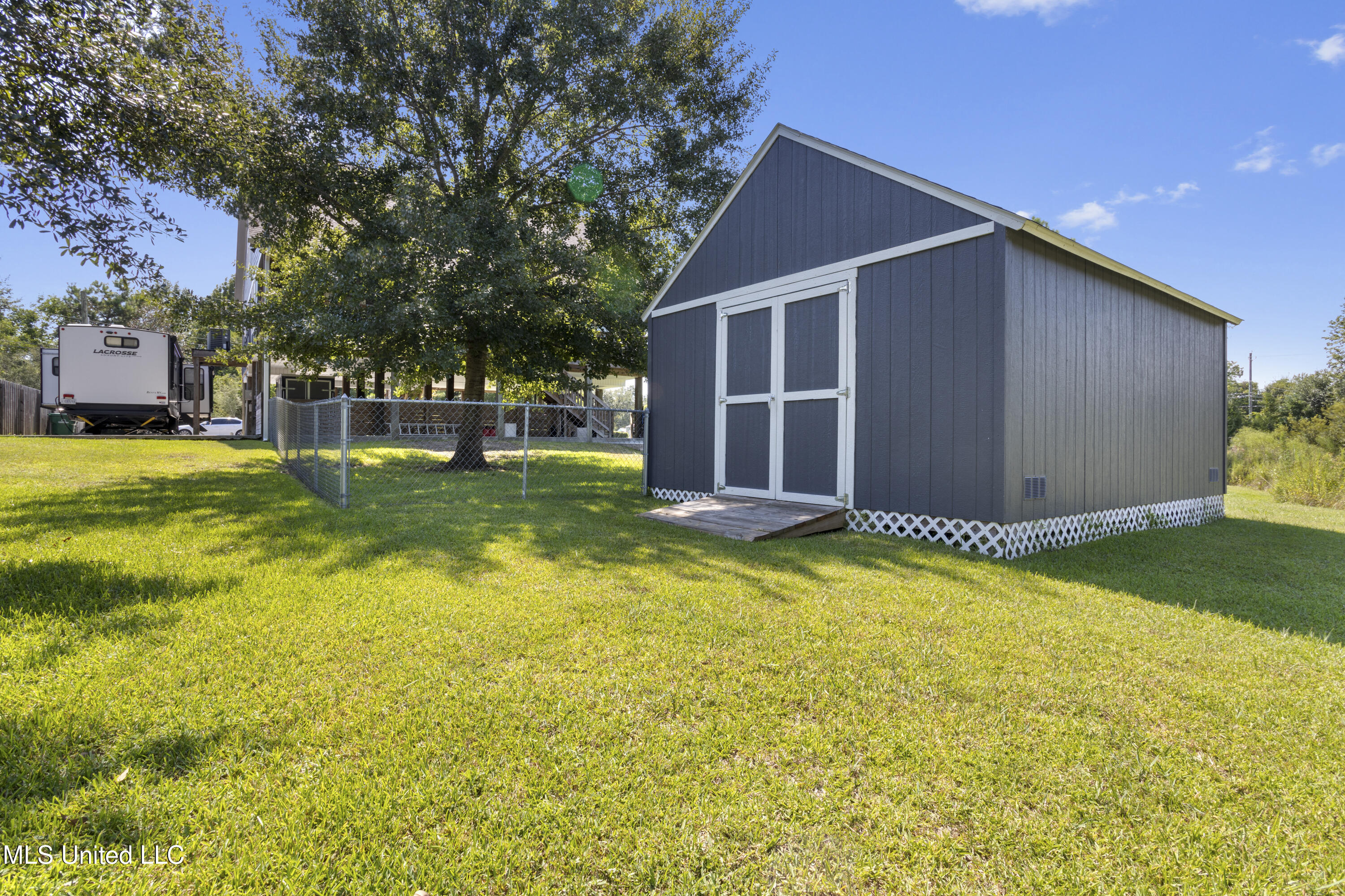 232 Hickey Street