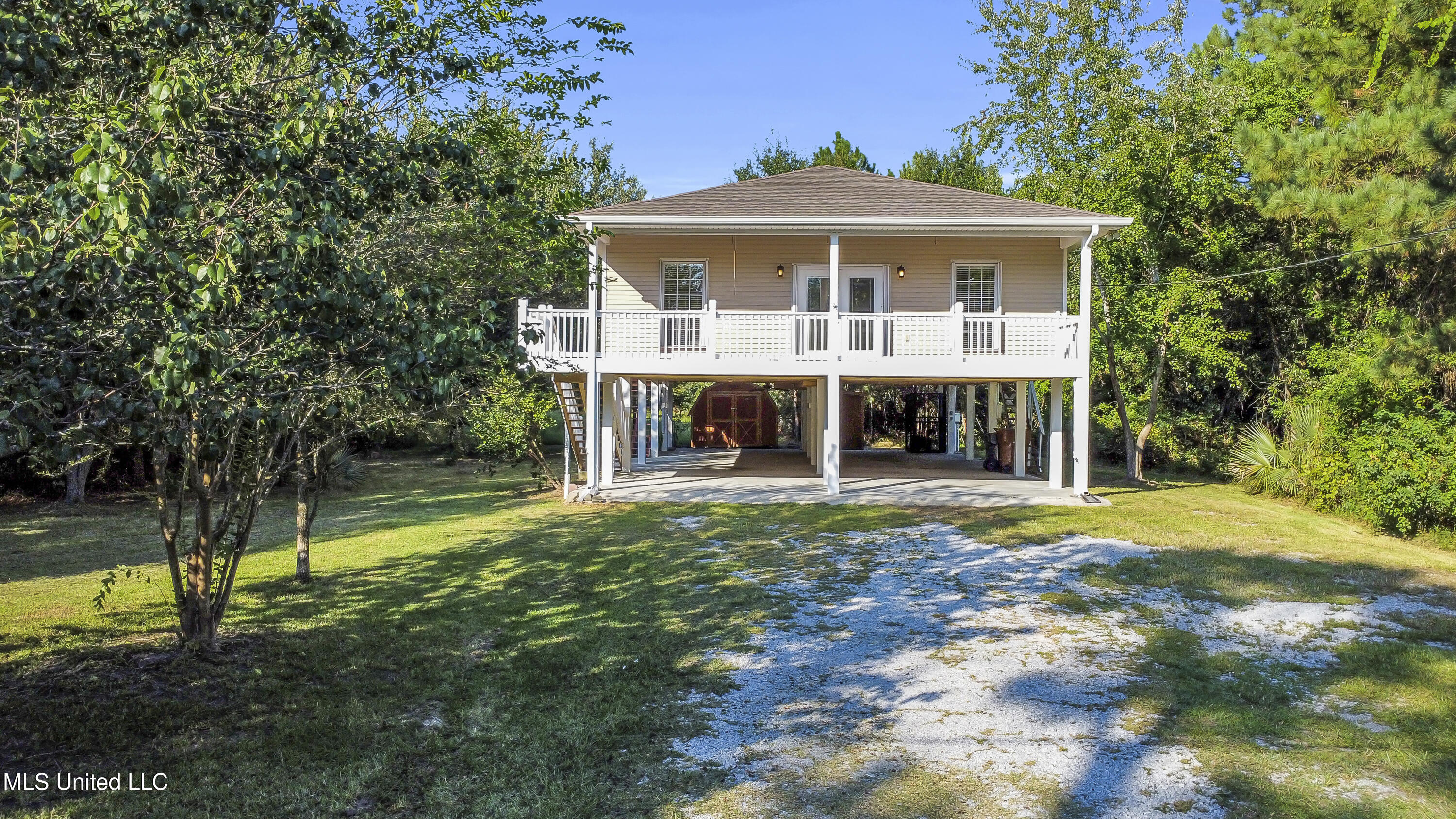 105 Stennis Street