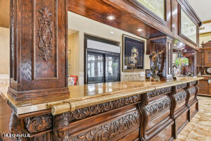 120 W Scenic Drive