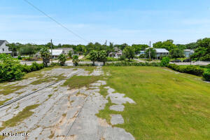 120 W Scenic Drive
