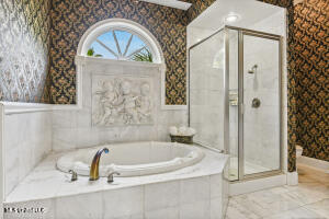 120 W Scenic Drive
