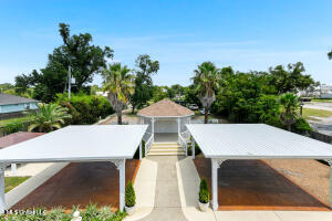 120 W Scenic Drive