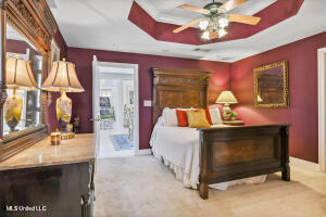 120 W Scenic Drive