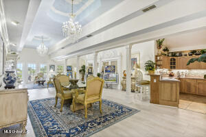 120 W Scenic Drive