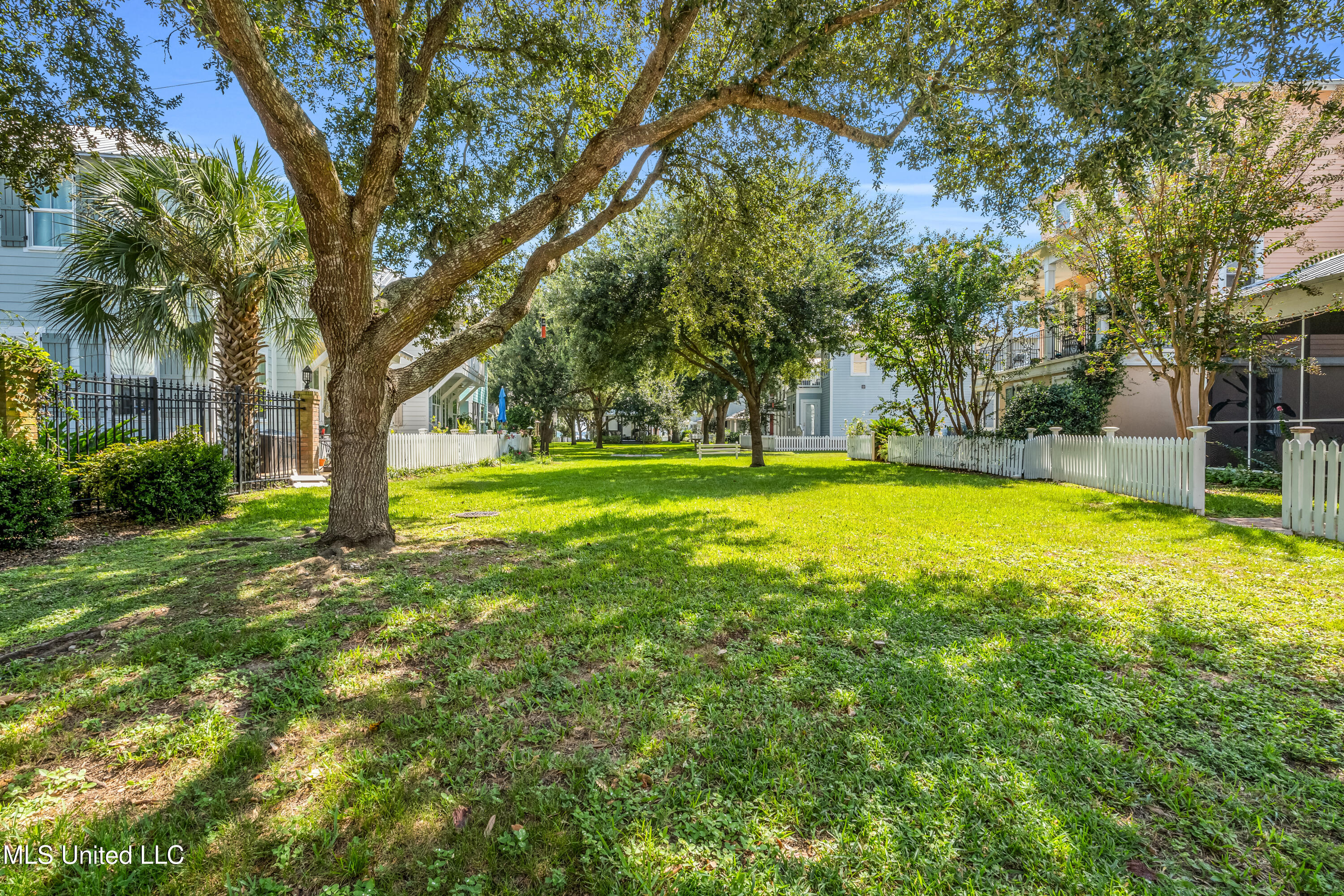 27 Chapel Hill Road