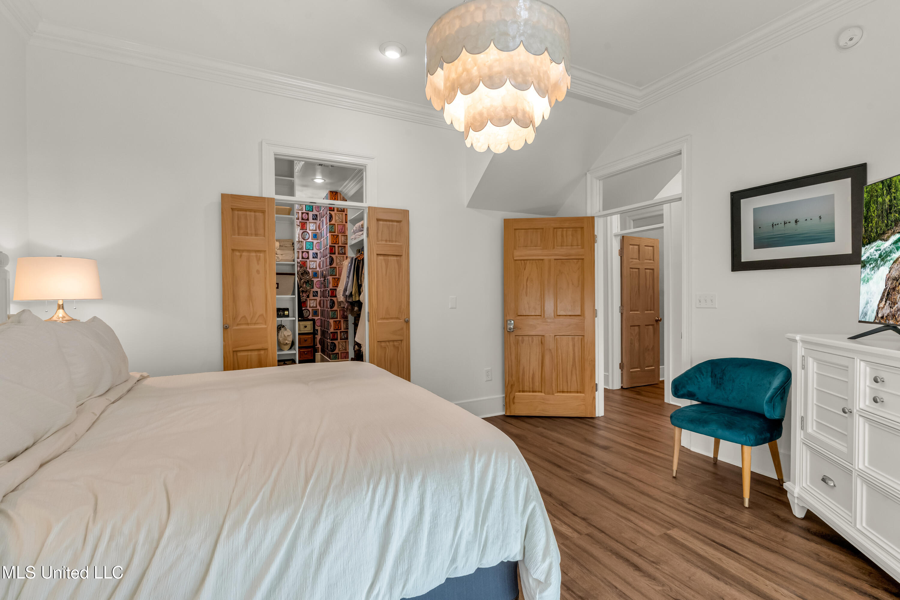 27 Chapel Hill Road