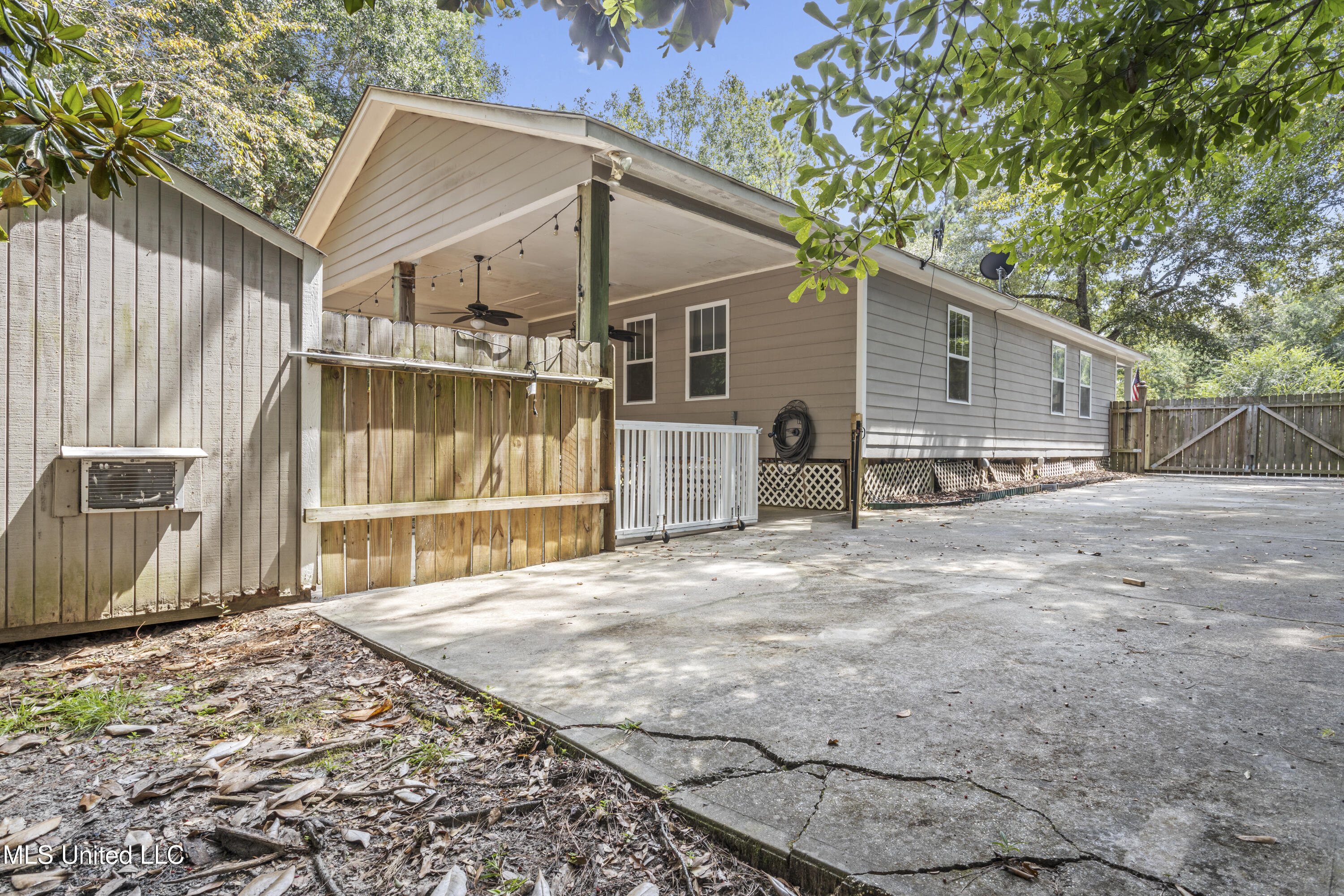 10773 Linohau Way