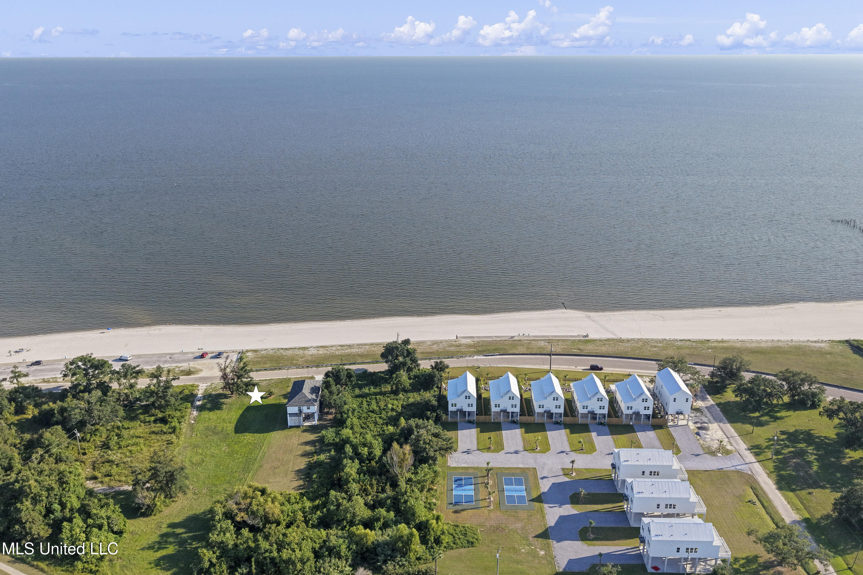 1306 Beach Boulevard