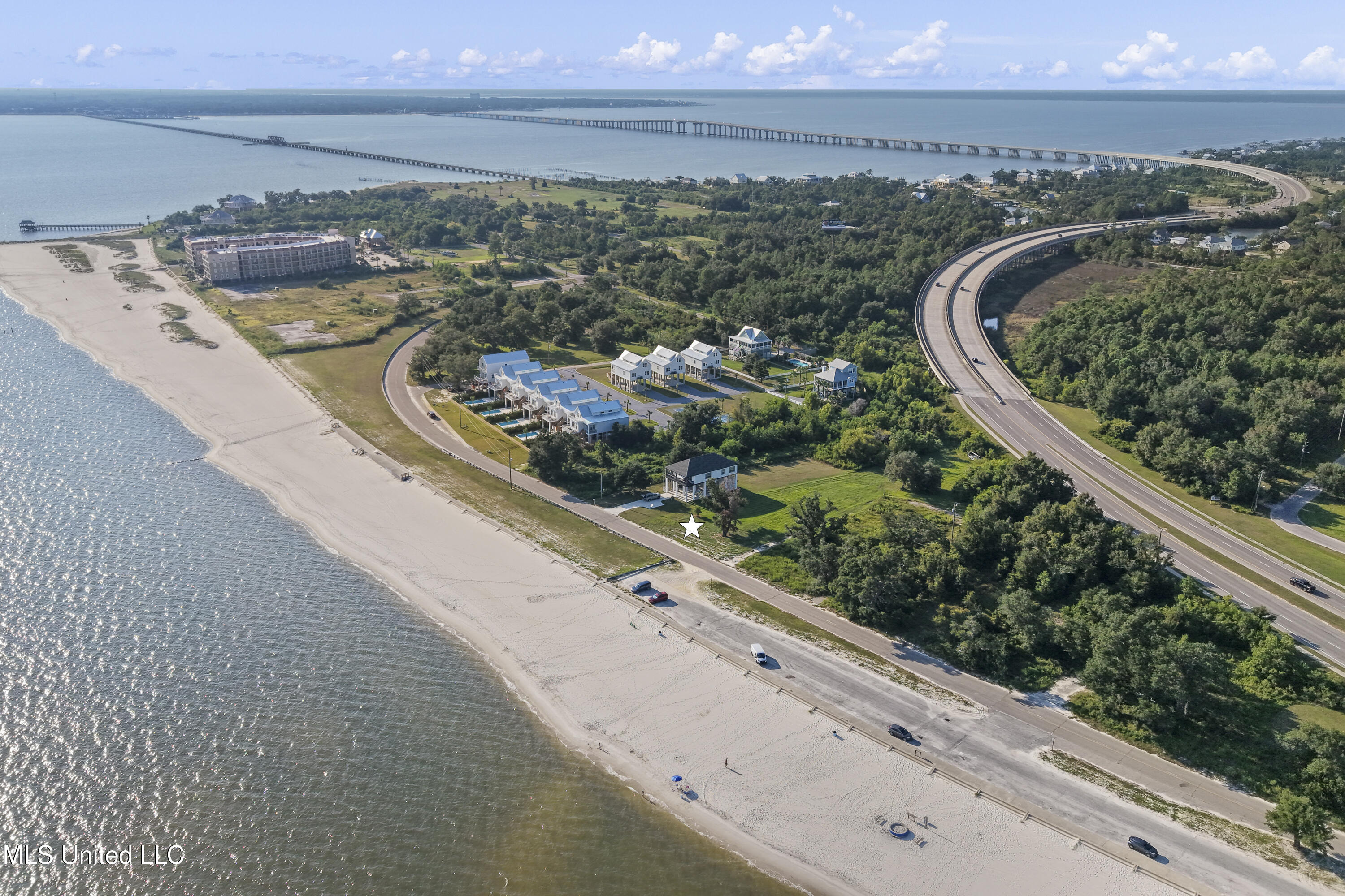 1306 Beach Boulevard