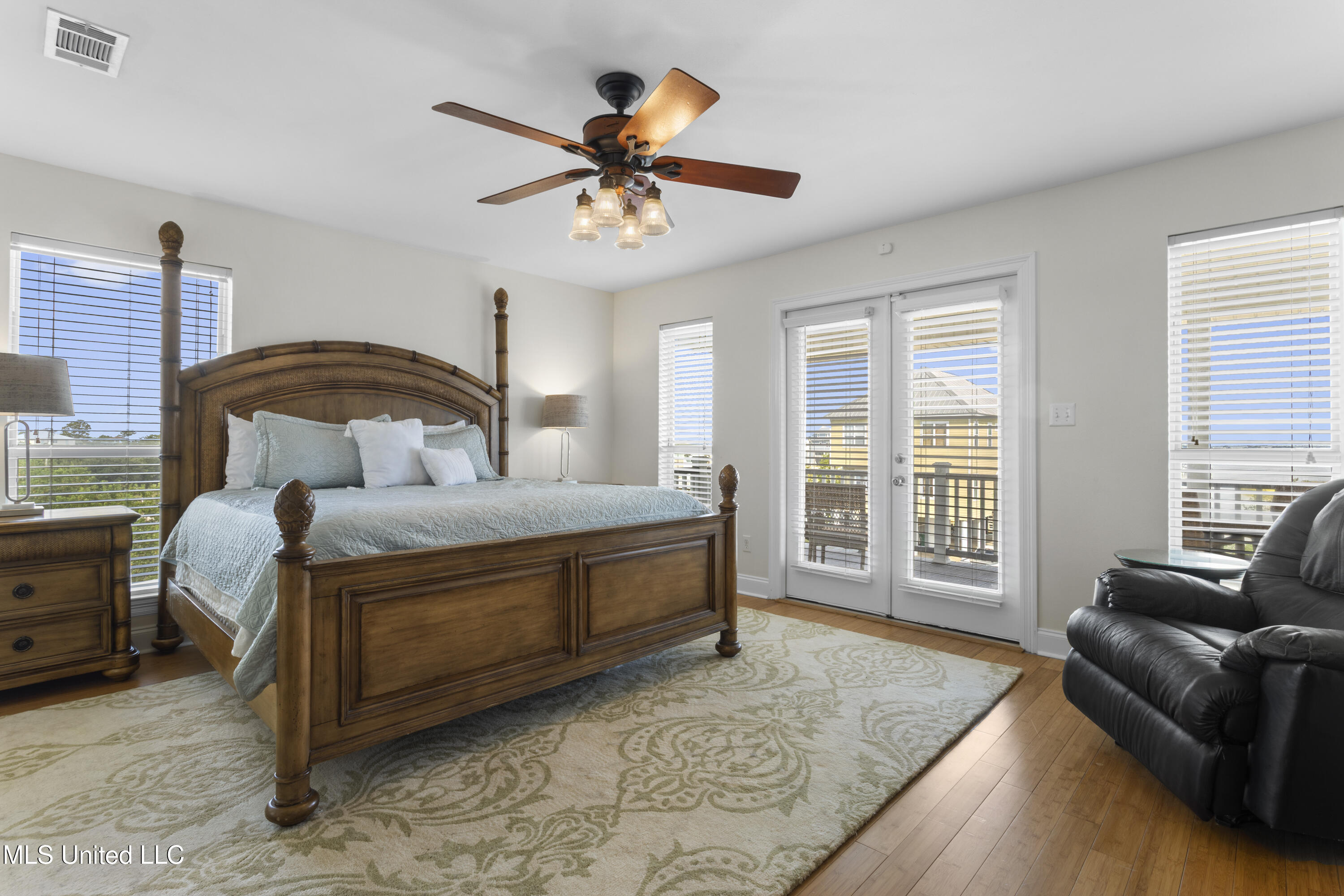 4011 S Nassau Street