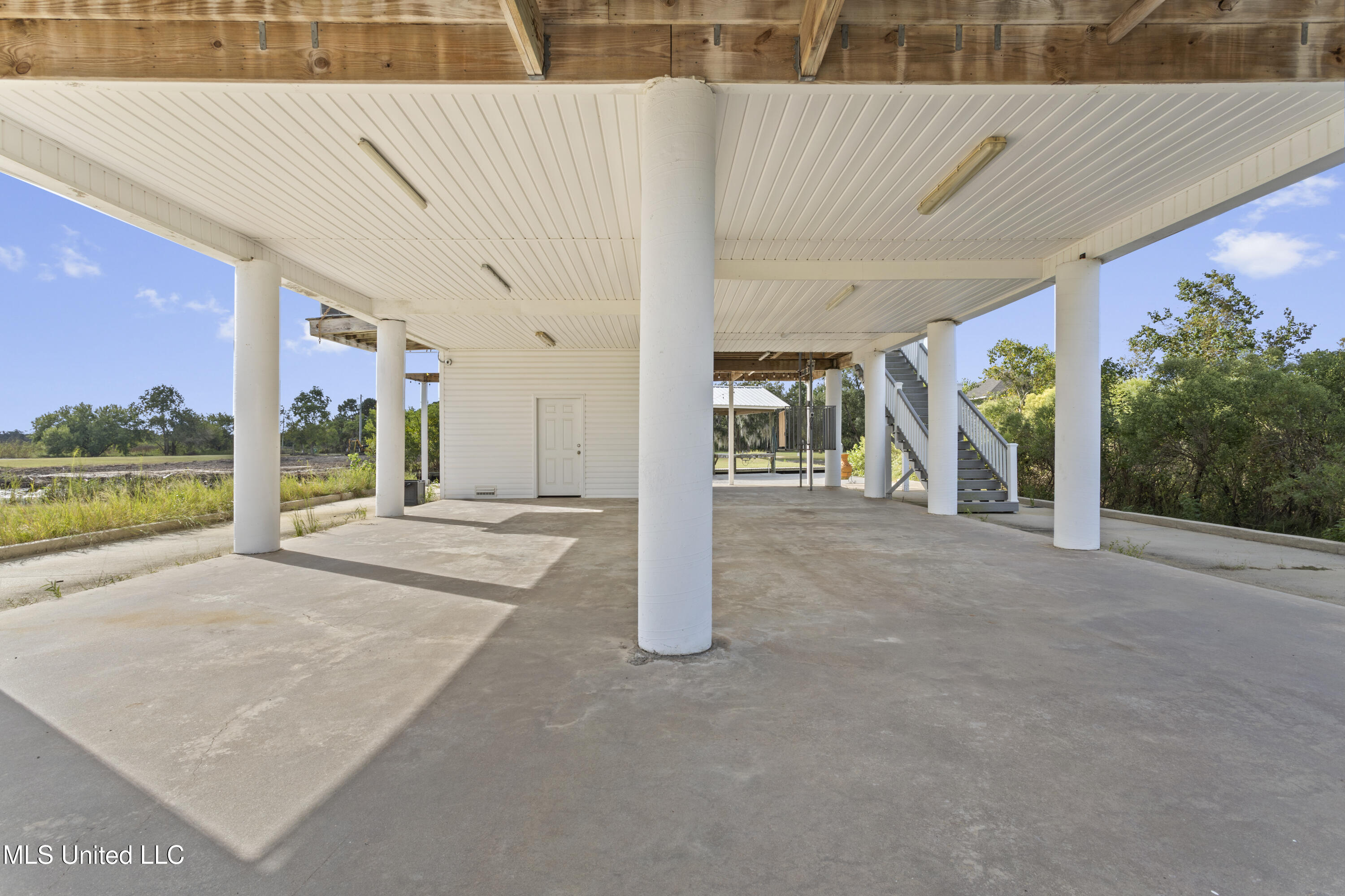 4011 S Nassau Street